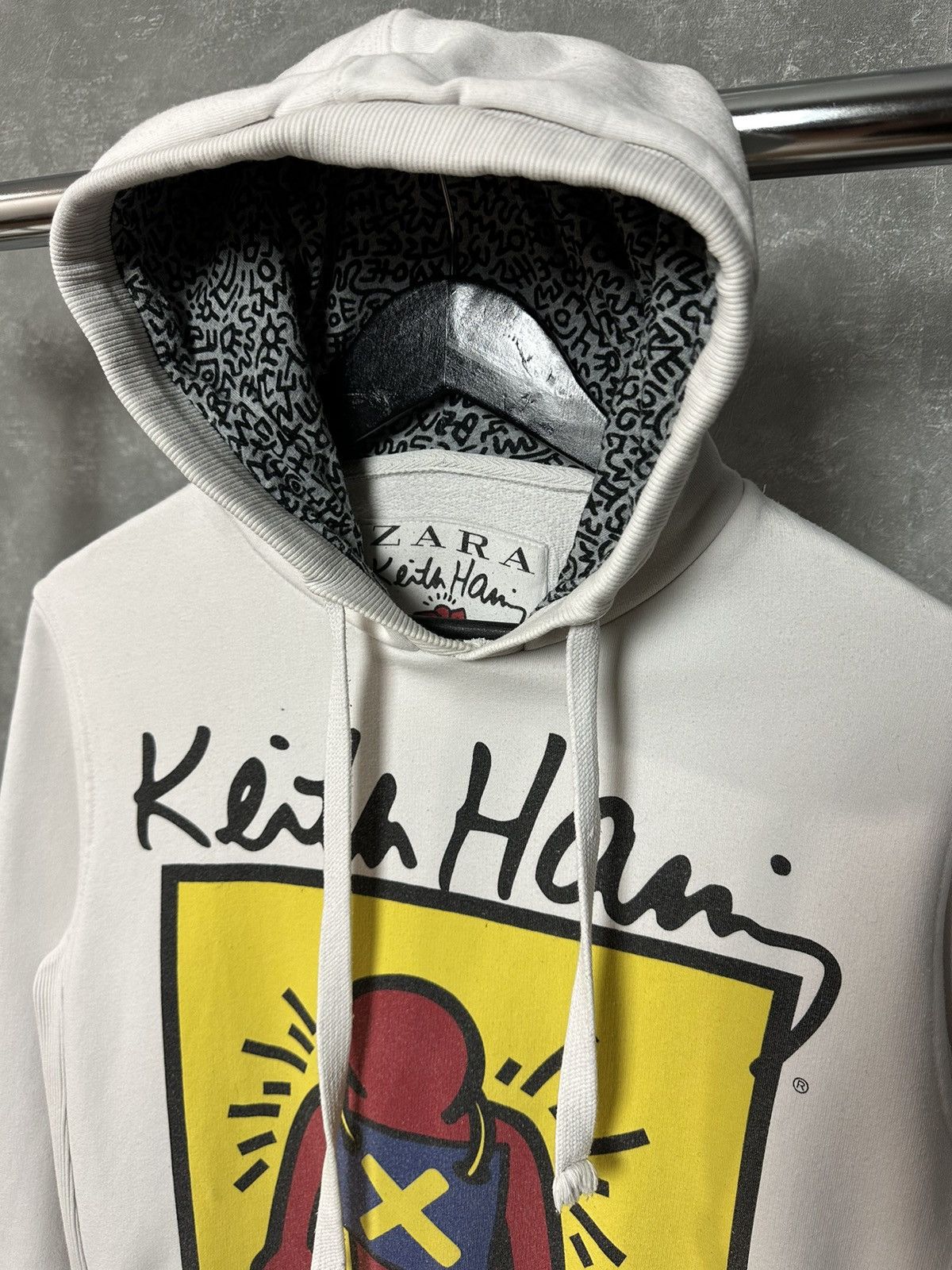 Keith Haring × Vintage × Zara Keith Haring Zara Printed Cotton White Long Sleeve Hoodie Size US M / EU 48-50 / 2 - 5 Thumbnail