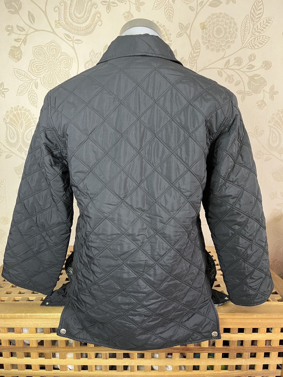 Salvatore Ferragamo Salvatore Ferragamo Quilted Jacket Made In Italy Size US M / EU 48-50 / 2 - 2 Thumbnail