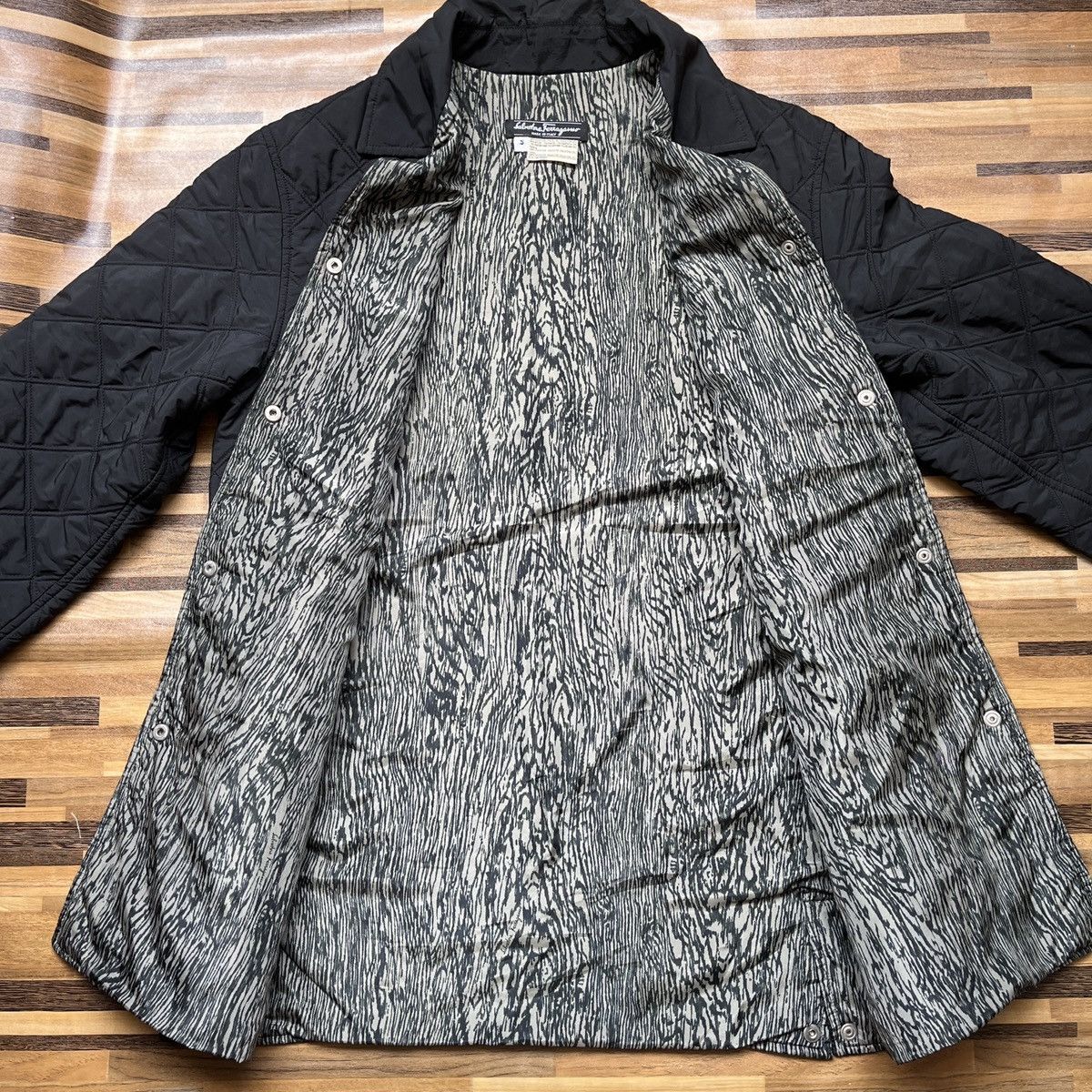 Salvatore Ferragamo Salvatore Ferragamo Quilted Jacket Made In Italy Size US M / EU 48-50 / 2 - 10 Thumbnail