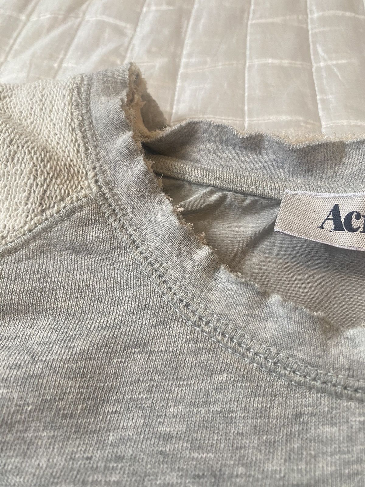 Acne Studios × Vintage Acne Studios Beals Short PSS12 Crewneck Sweatshirt Vintage Size L / US 10 / IT 46 - 10 Thumbnail