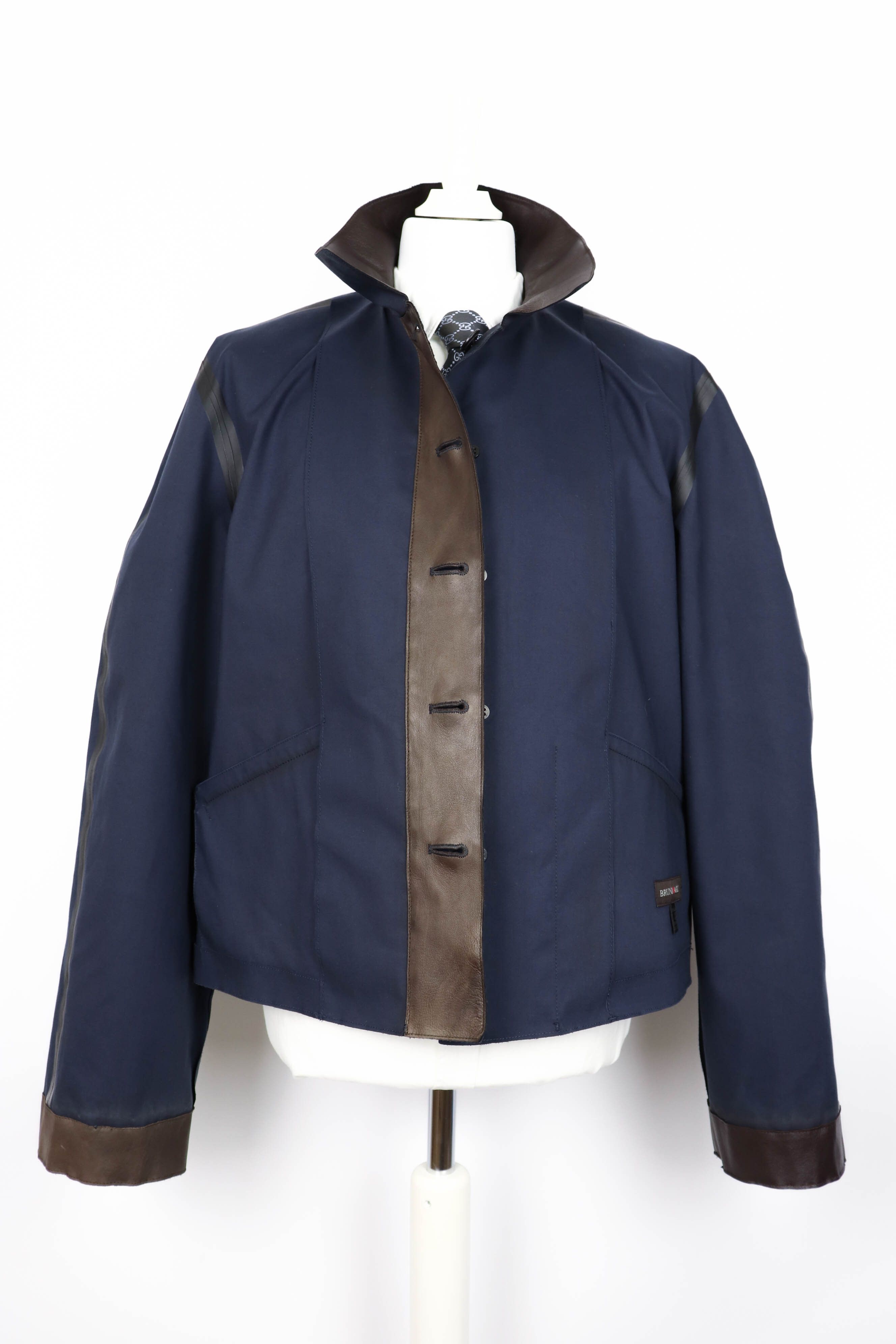 Bruno Magli Bruno Magli 00 Vintage Tech Laser Cut Cropped Jacket Size US L / EU 52-54 / 3 - 13 Thumbnail
