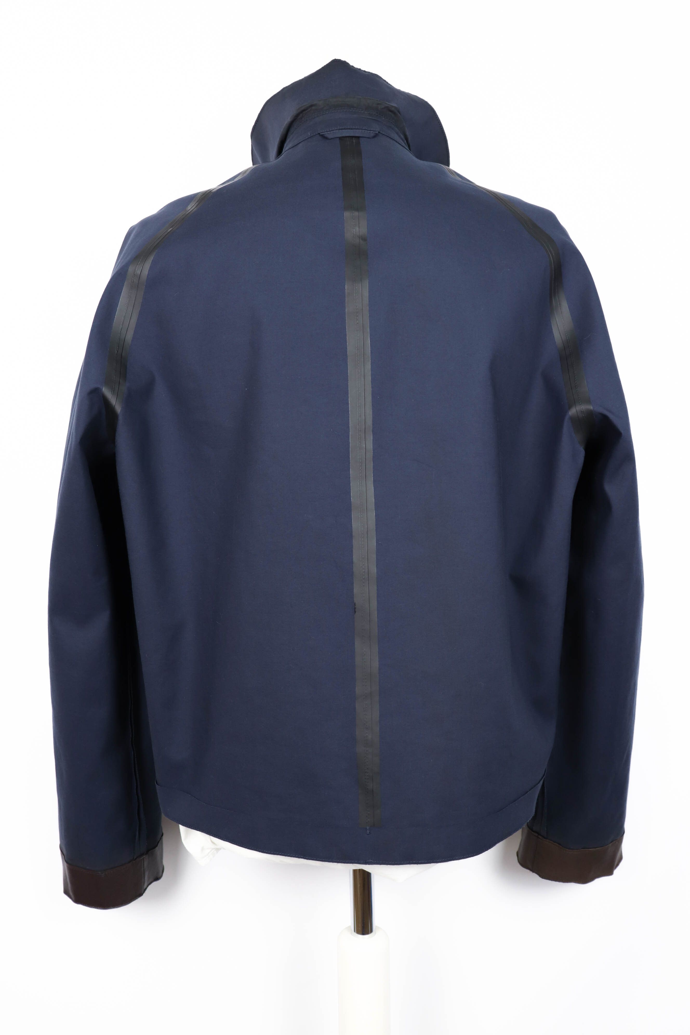 Bruno Magli Bruno Magli 00 Vintage Tech Laser Cut Cropped Jacket Size US L / EU 52-54 / 3 - 14 Thumbnail