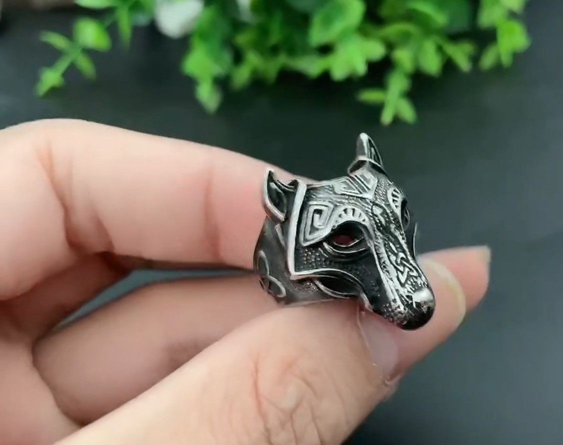 Jewelry Vintage Cool Wolf Head Ring Size ONE SIZE - 2 Thumbnail