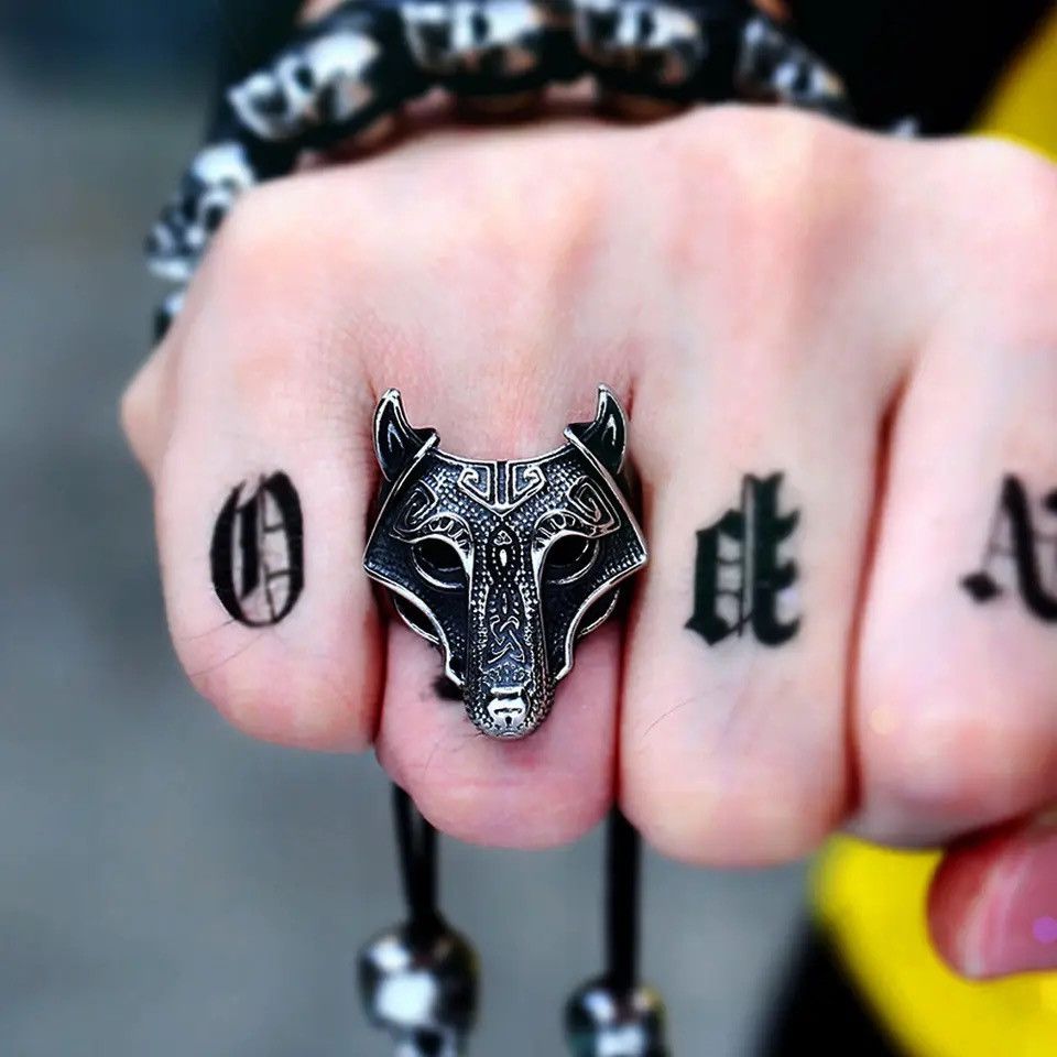 Jewelry Vintage Cool Wolf Head Ring Size ONE SIZE - 1 Thumbnail