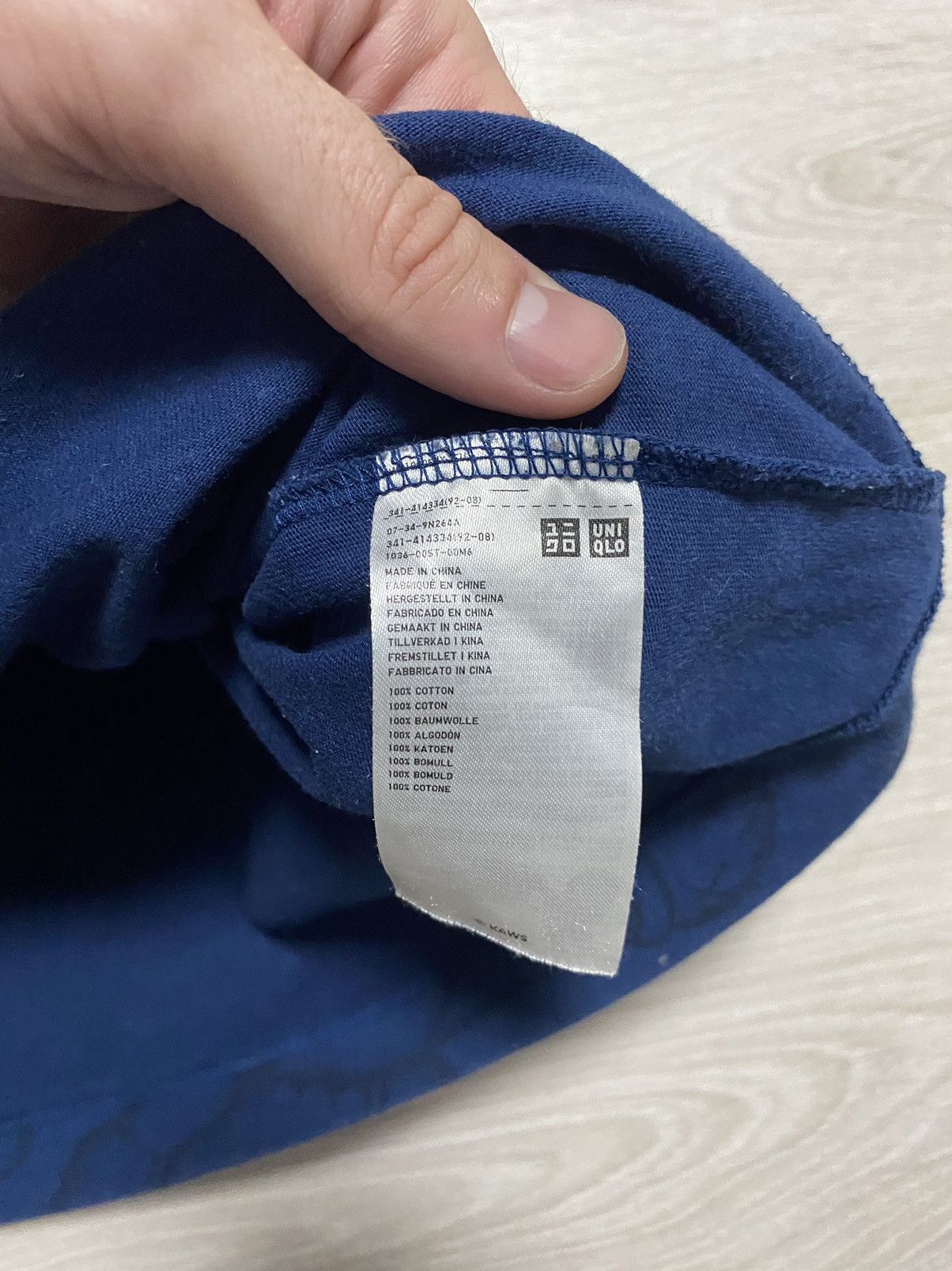 Kaws × Uniqlo Uniqlo x Kaws multi logo tee sz XL Size US XL / EU 56 / 4 - 6 Thumbnail