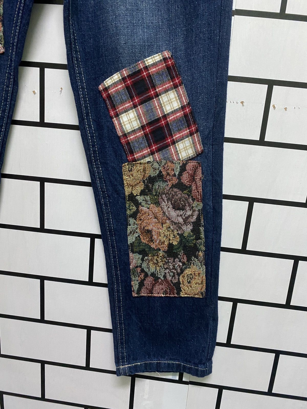 Designer × Japanese Brand Japanese GOODDAY YOUNG Patches Nice Design Denin Pants Size US 28 / EU 44 - 7 Thumbnail