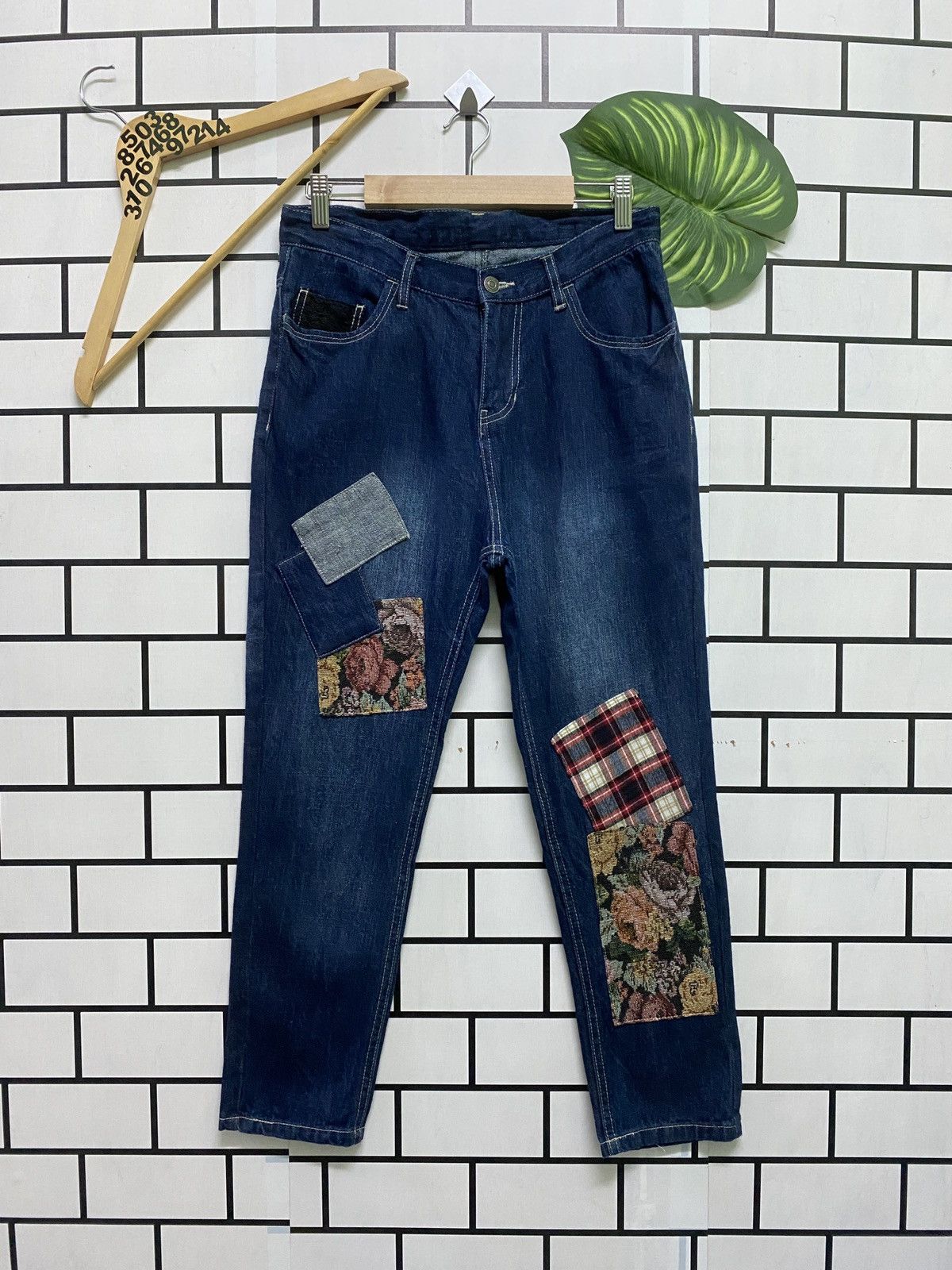 Designer × Japanese Brand Japanese GOODDAY YOUNG Patches Nice Design Denin Pants Size US 28 / EU 44 - 1 Thumbnail