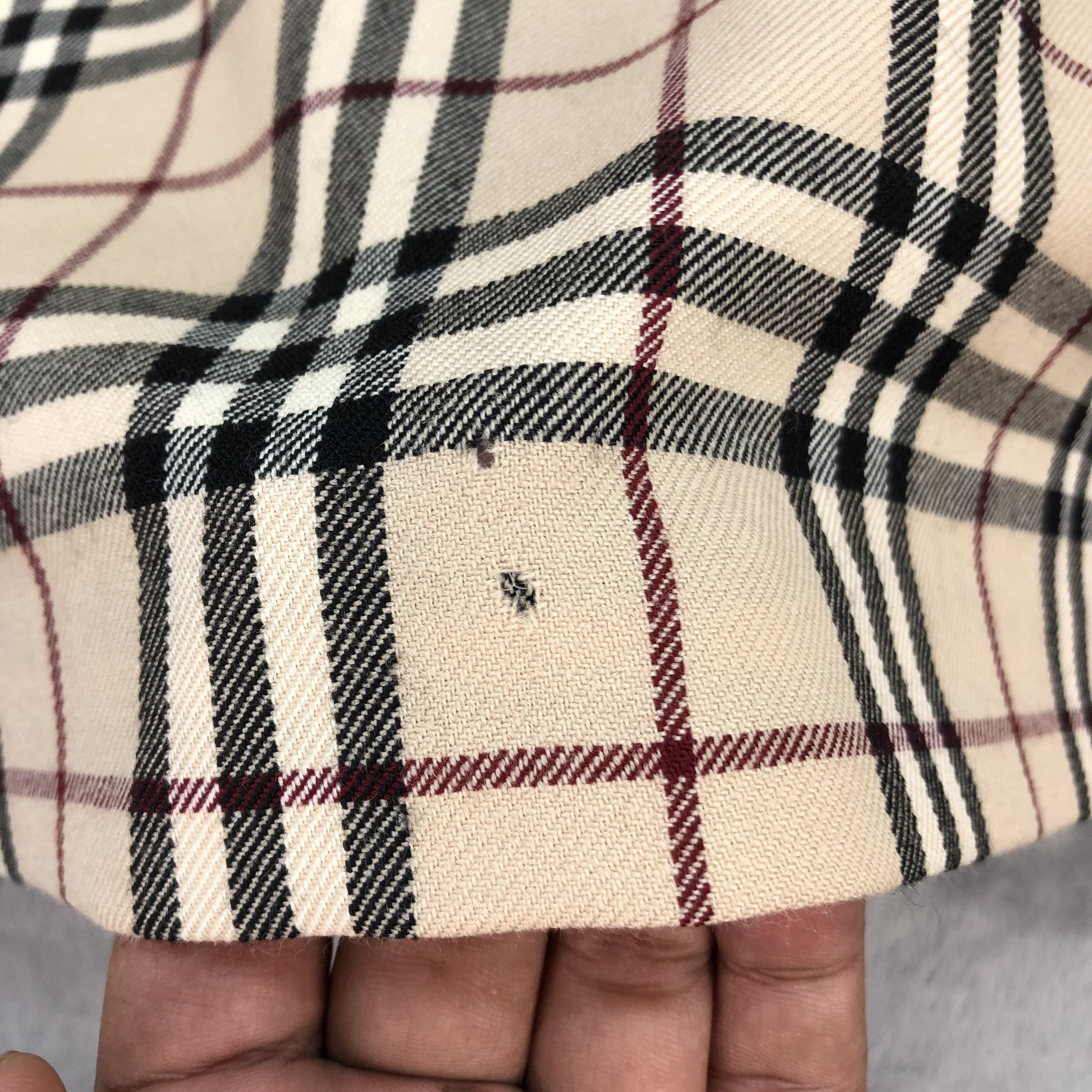 Burberry BURBERRY LONDON BLUE LABEL NOVA CHECK MINI SKIRTS #5669-201 Size 27" / US 4 / IT 40 - 11 Thumbnail