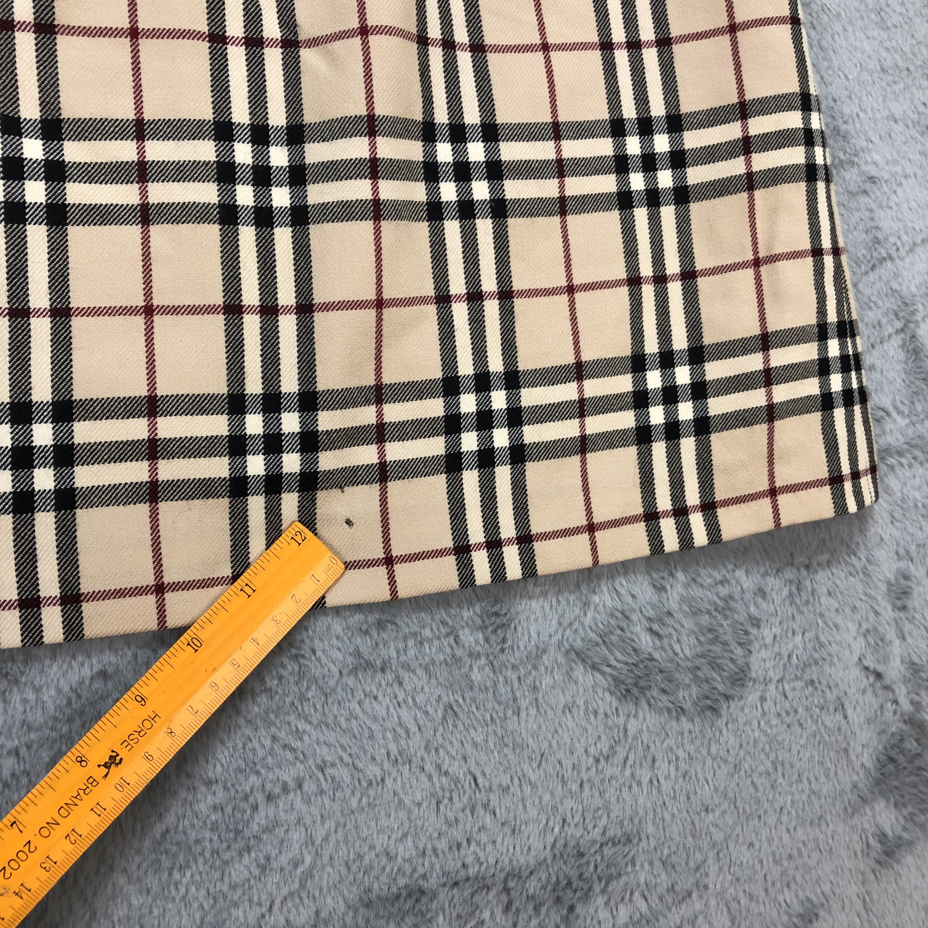 Burberry BURBERRY LONDON BLUE LABEL NOVA CHECK MINI SKIRTS #5669-201 Size 27" / US 4 / IT 40 - 10 Thumbnail