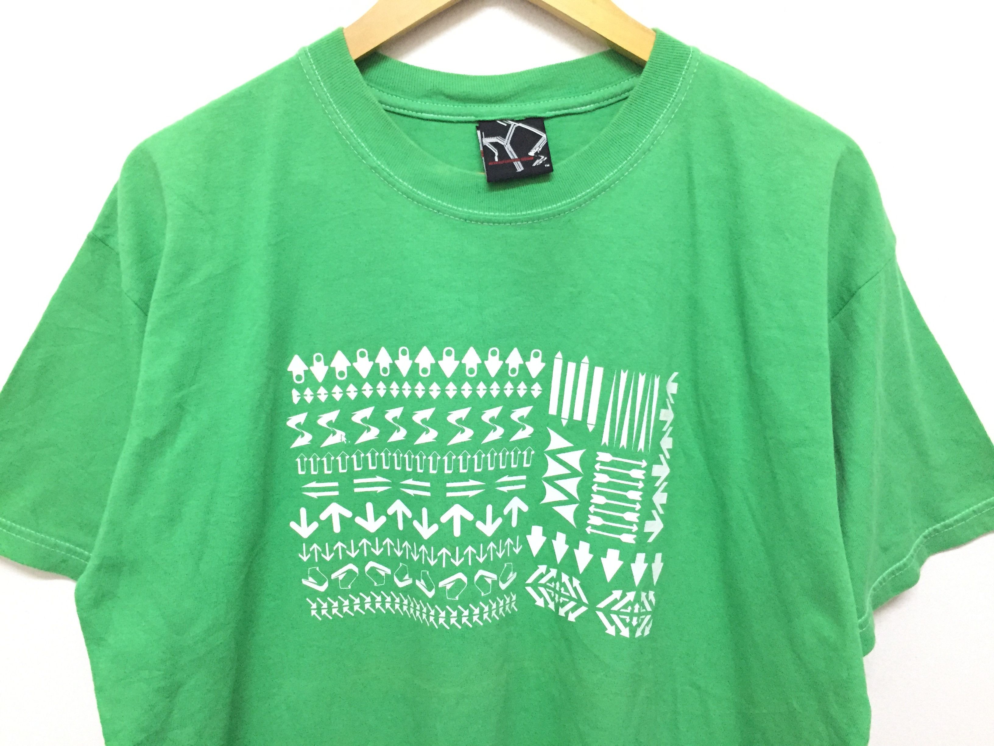 Futura × Subware 90's SUBWARE Direction vector logo tee Size US XL / EU 56 / 4 - 3 Thumbnail