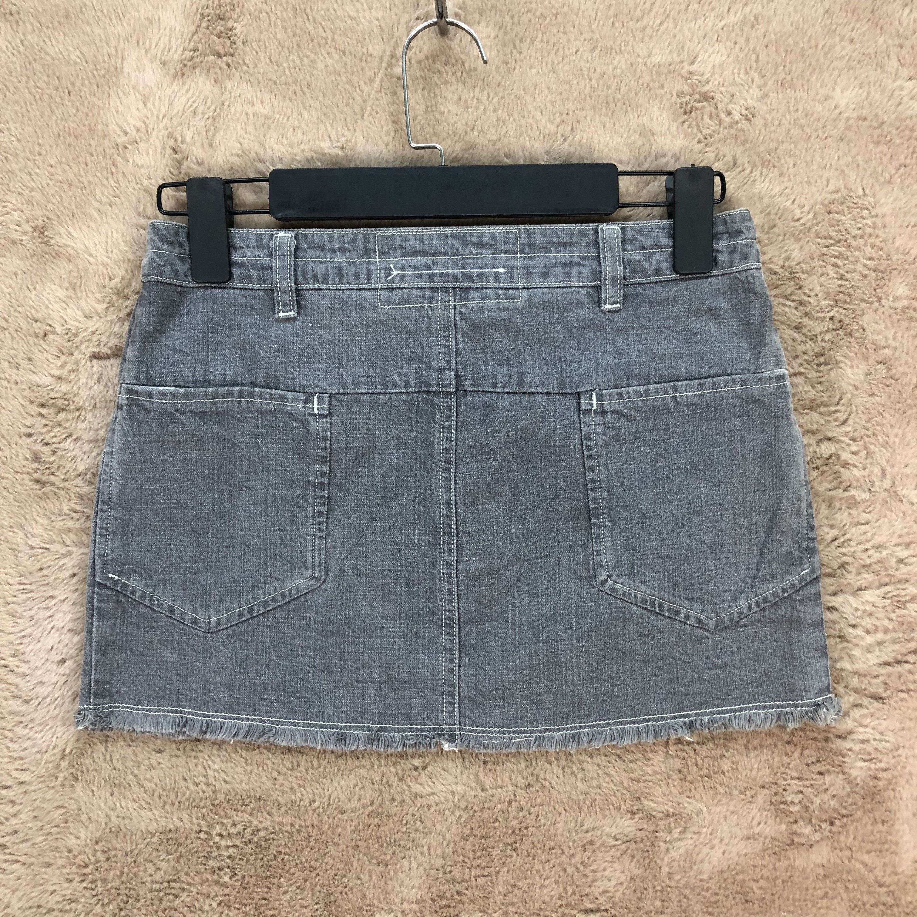 Maison Margiela MAISON MARGIELA 6 POCKETS DENIM MINI SKIRT #5670-201 Size 29" - 12 Thumbnail