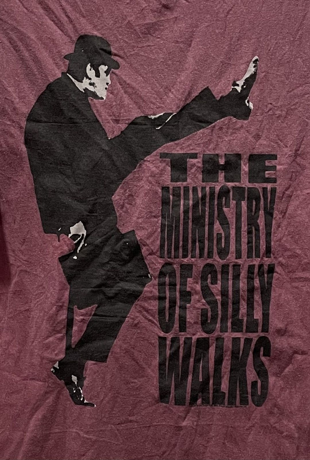 Vintage Vintage THE MINISTRY OF SILLY WALKS comedy tv show Size US M / EU 48-50 / 2 - 2 Thumbnail