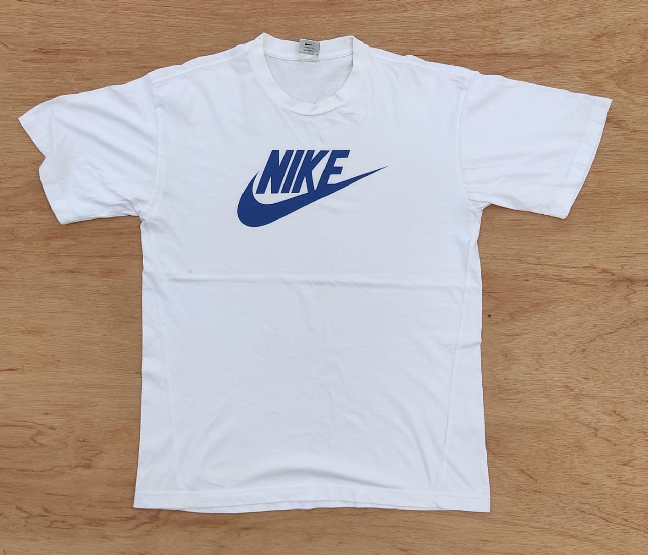 image of Tee D - 16 Nike in White, Men's (Size Large)