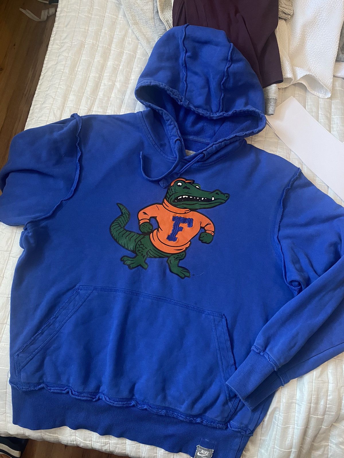 Nike × Vintage Nike Hoodie S fit S/M Florida Gators Circuit Sweatshirt Size US S / EU 44-46 / 1 - 1 Thumbnail