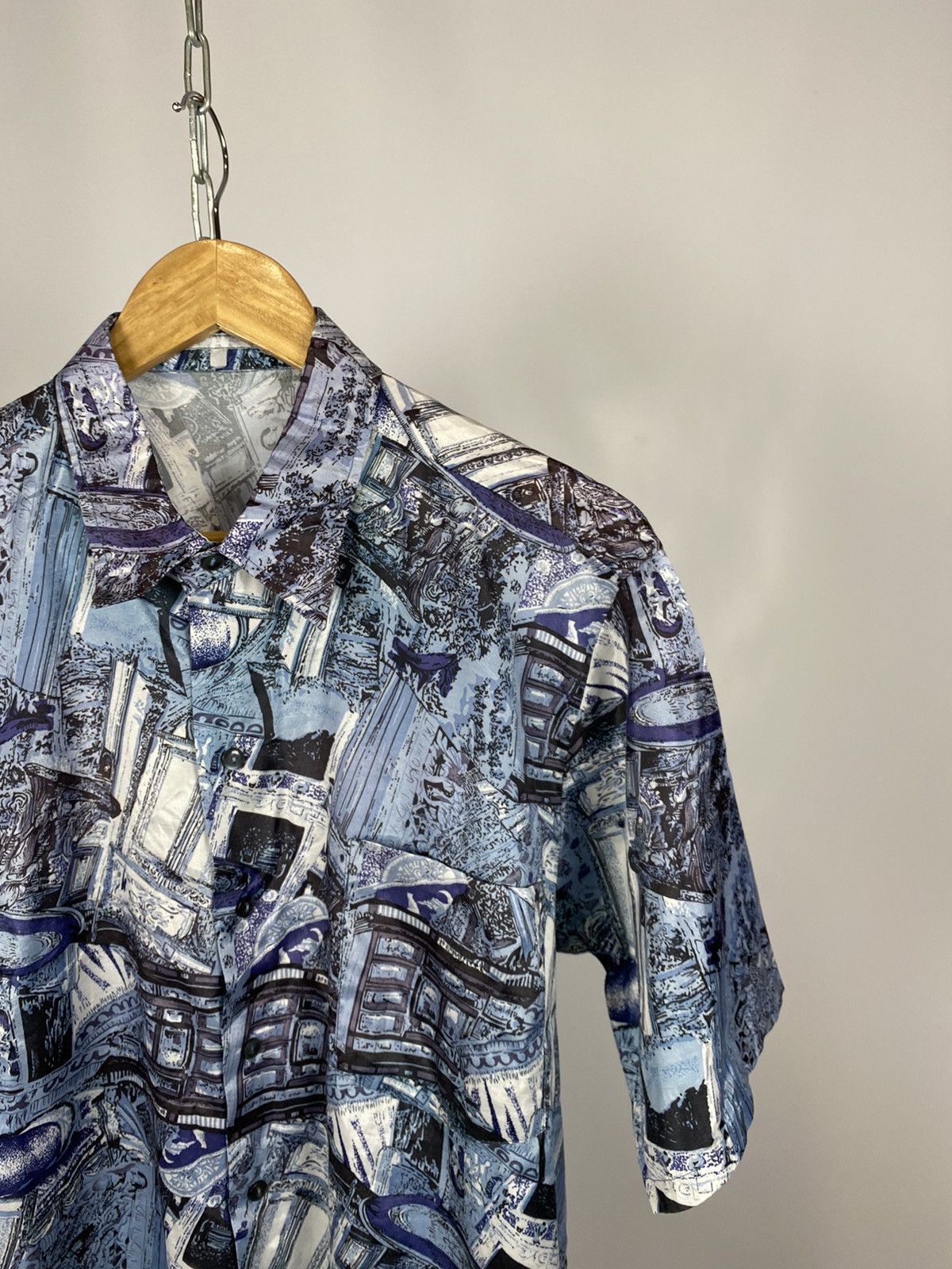 Vintage Crazy silk shirt short sleeve streetwear blue purple size L Size US L / EU 52-54 / 3 - 2 Thumbnail