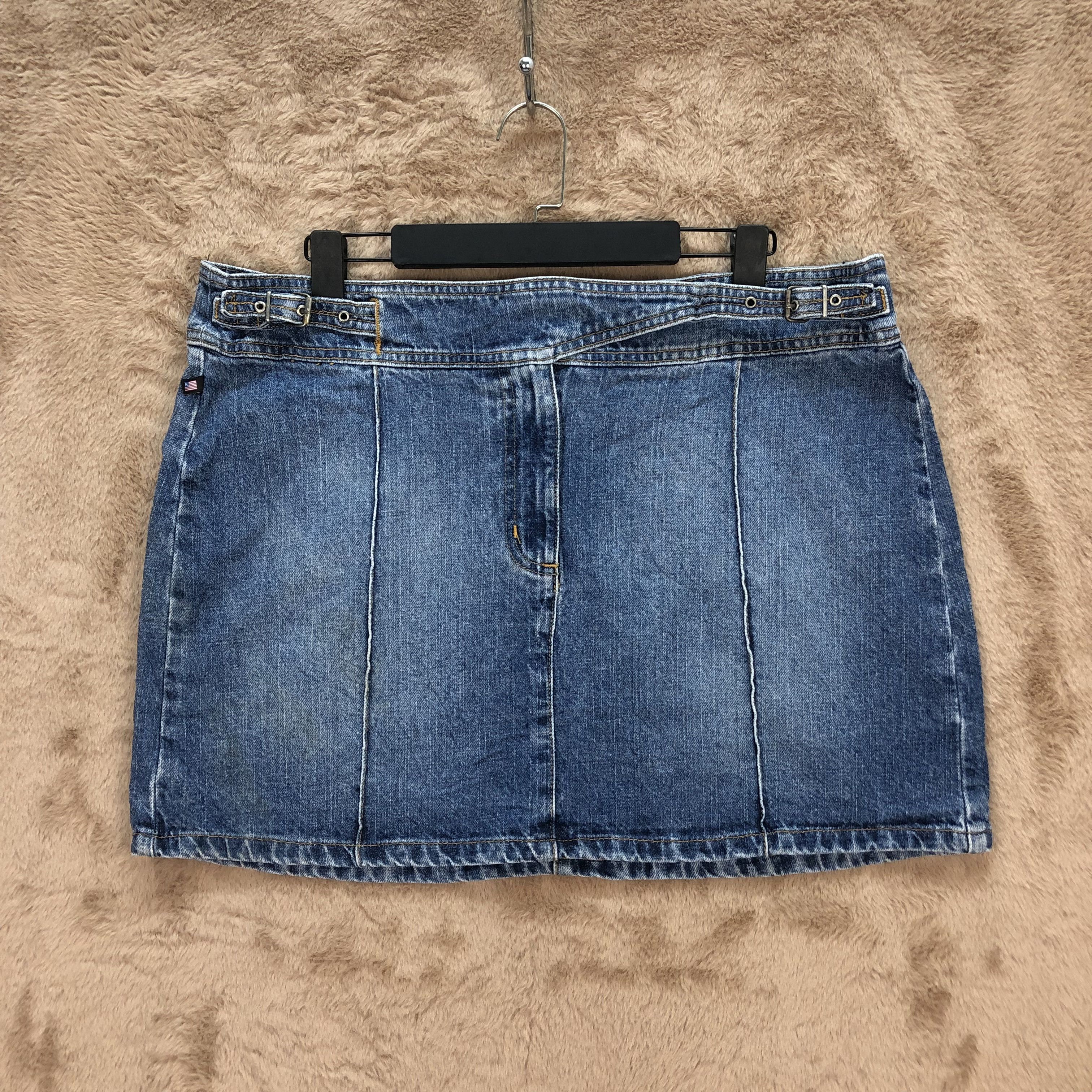 Ralph Lauren RALPH LAUREN DOUBLE BUCKLE MINI SKIRTS #5645-201 Size 36" / US 14 / IT 50 - 1 Thumbnail