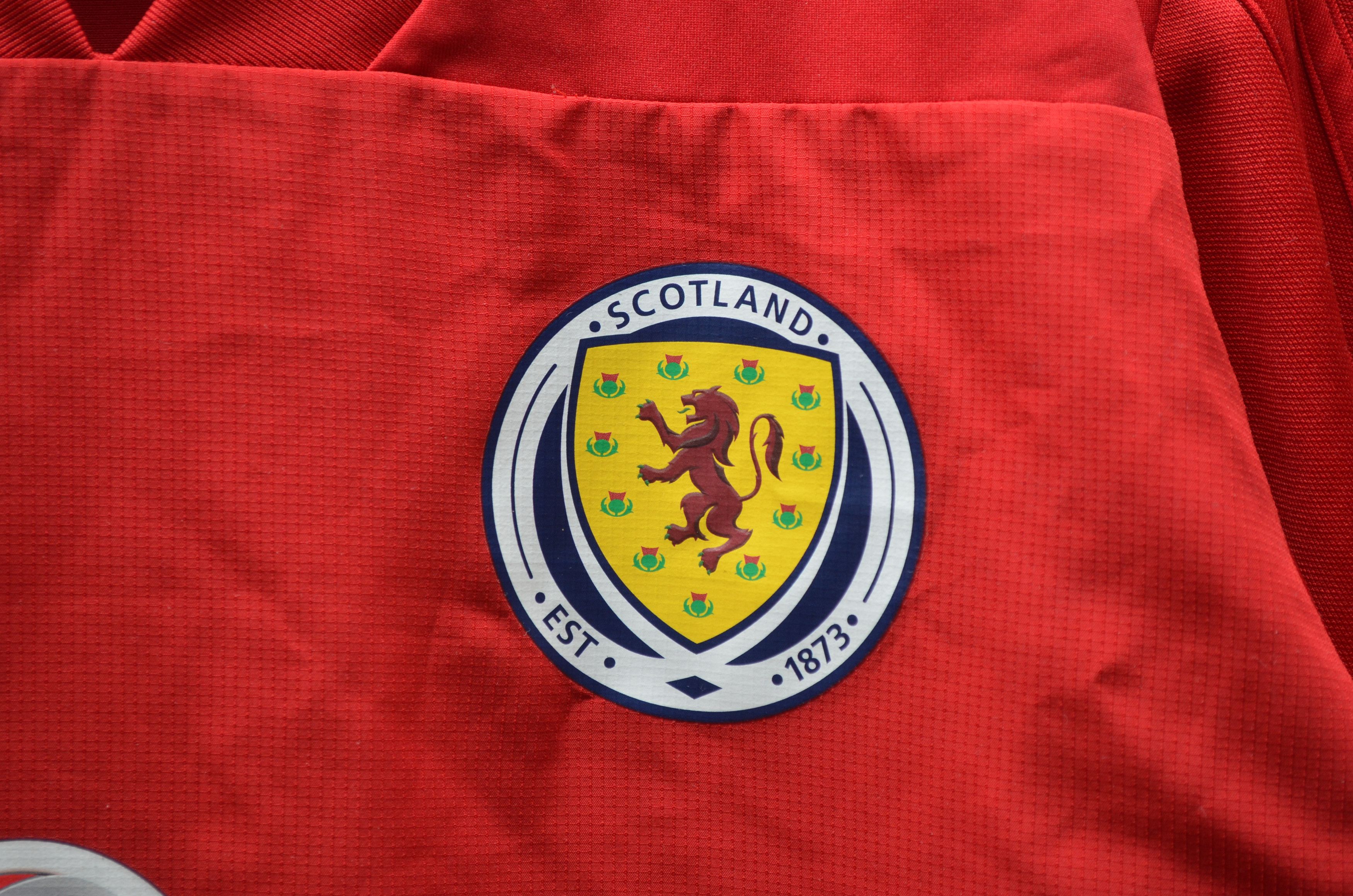 Adidas Scotland National Football Team Soccer Jersey Adidas 2017 Size US S / EU 44-46 / 1 - 4 Thumbnail