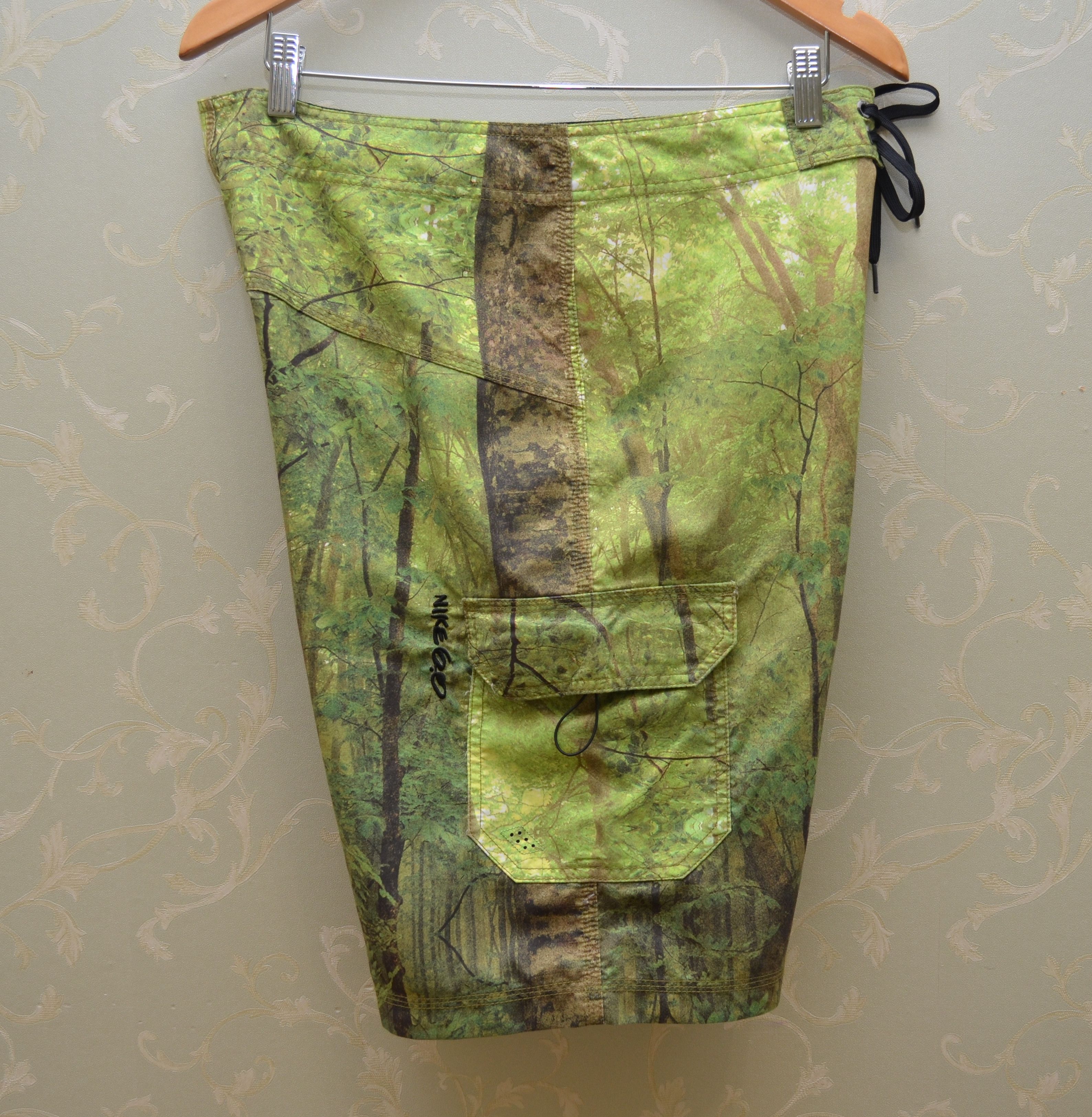 Nike Nike 6.0 Green Trees Forest Print Shorts Size 32 Size US 32 / EU 48 - 11 Thumbnail