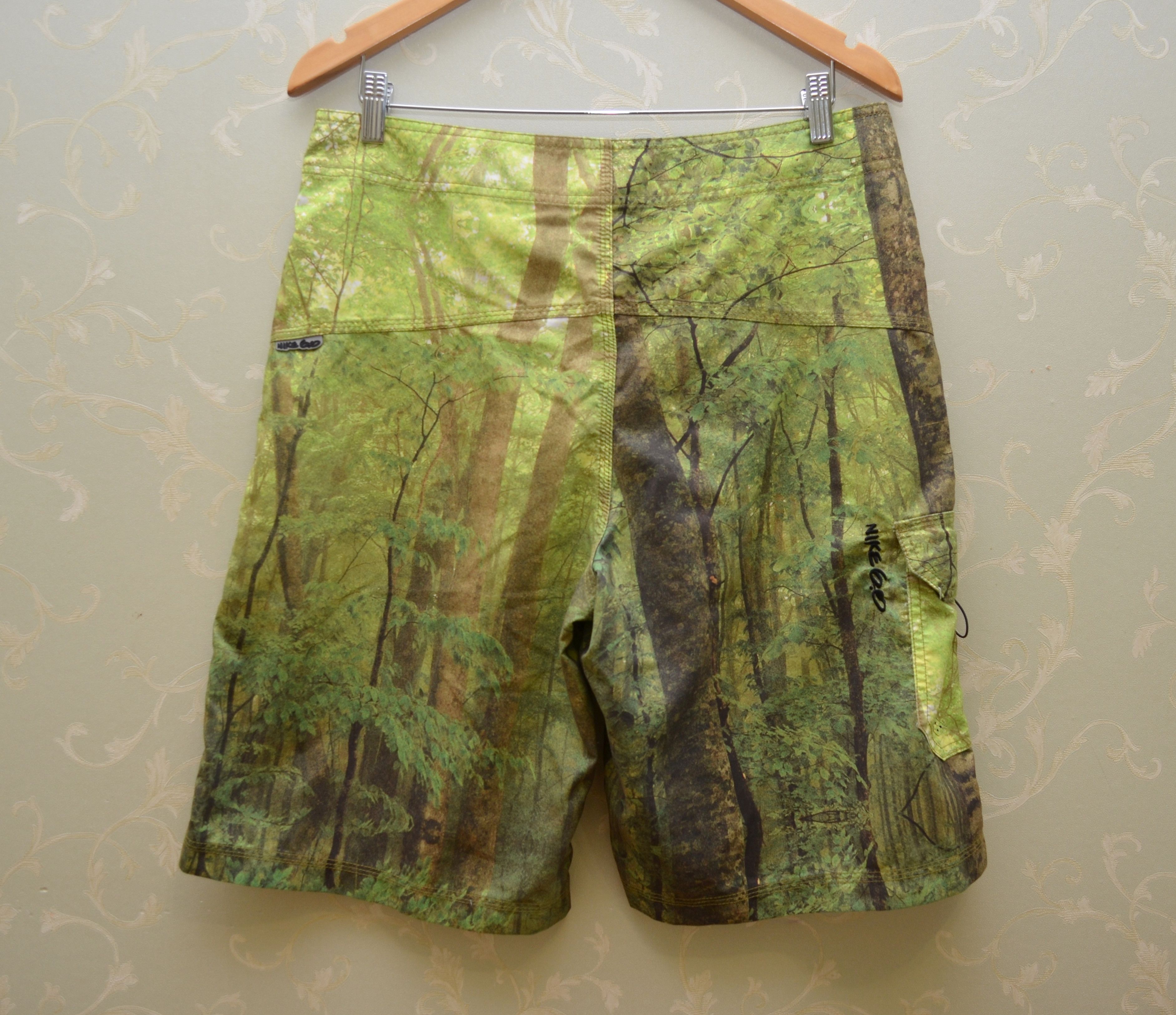 Nike Nike 6.0 Green Trees Forest Print Shorts Size 32 Size US 32 / EU 48 - 7 Thumbnail