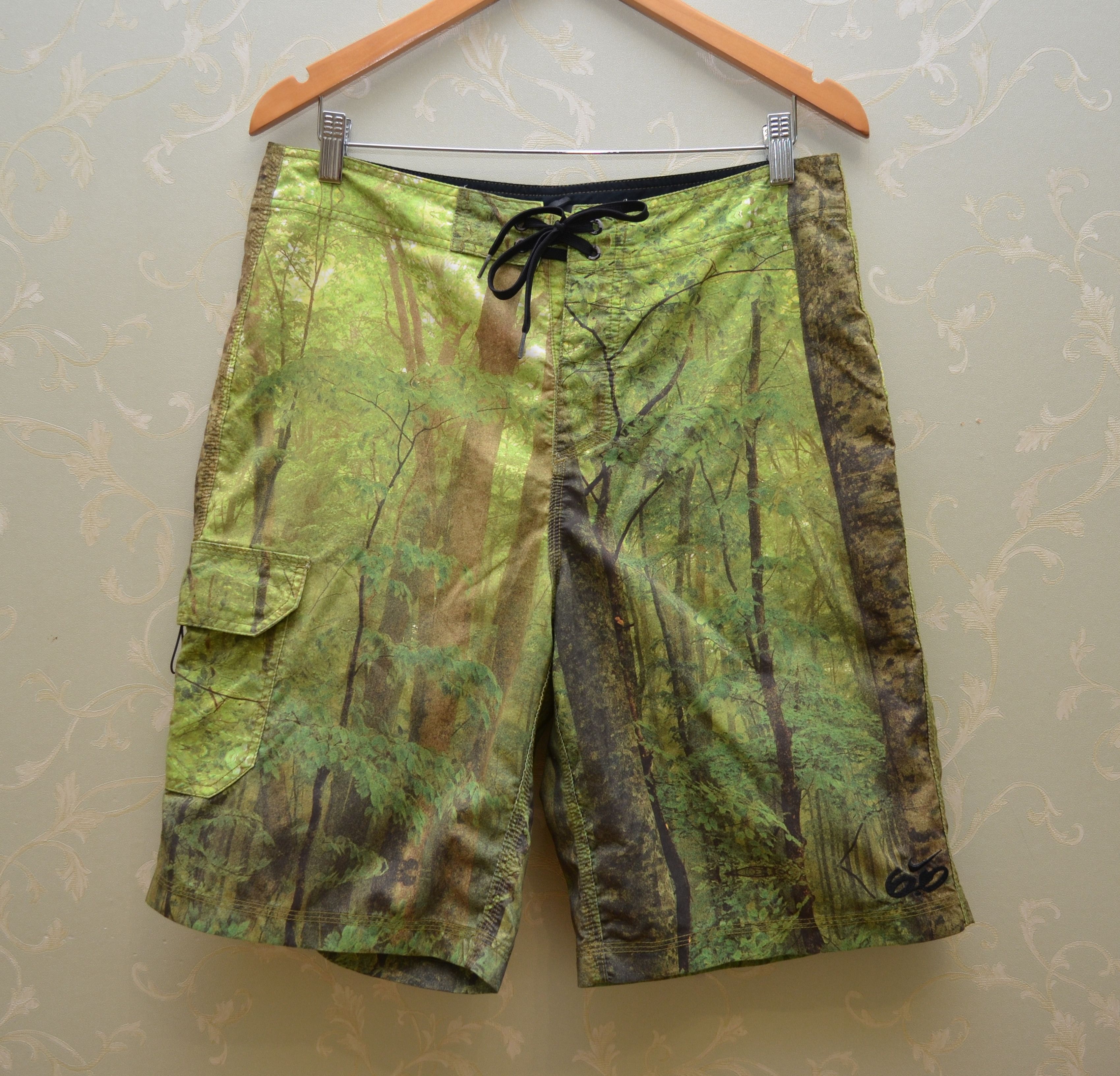 Nike Nike 6.0 Green Trees Forest Print Shorts Size 32 Size US 32 / EU 48 - 1 Thumbnail