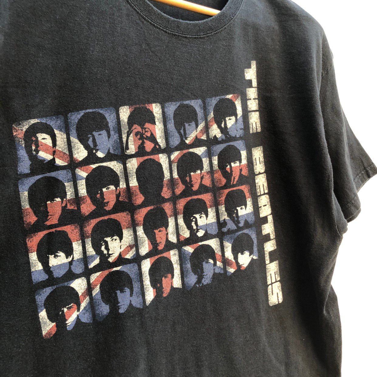 Band Tees Y2K THE BEATLES Apple Corps T Shirt #0366-07 Size US L / EU 52-54 / 3 - 2 Thumbnail