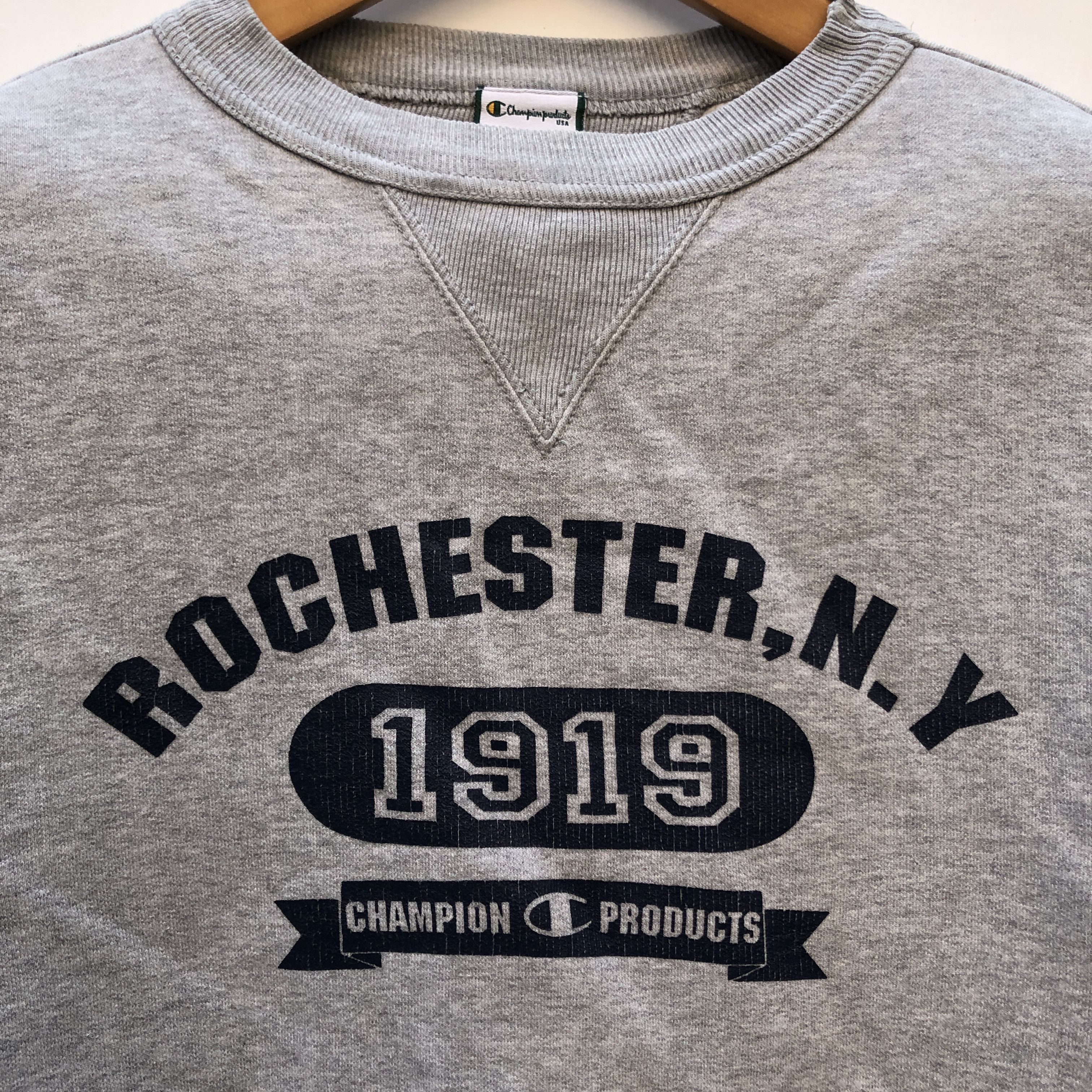 Champion CHAMPION ROCHESTER NY Crew Neck Sweatshirt #0443-11 Size US M / EU 48-50 / 2 - 2 Thumbnail