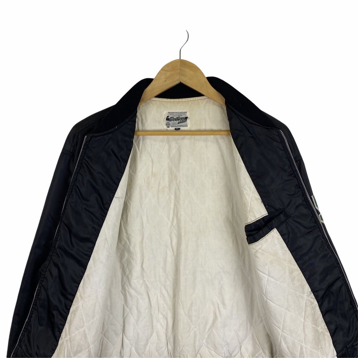 Vintage Vintage BEHOT American Trans Casual Varsity Bomber Jacket Size US L / EU 52-54 / 3 - 8 Thumbnail