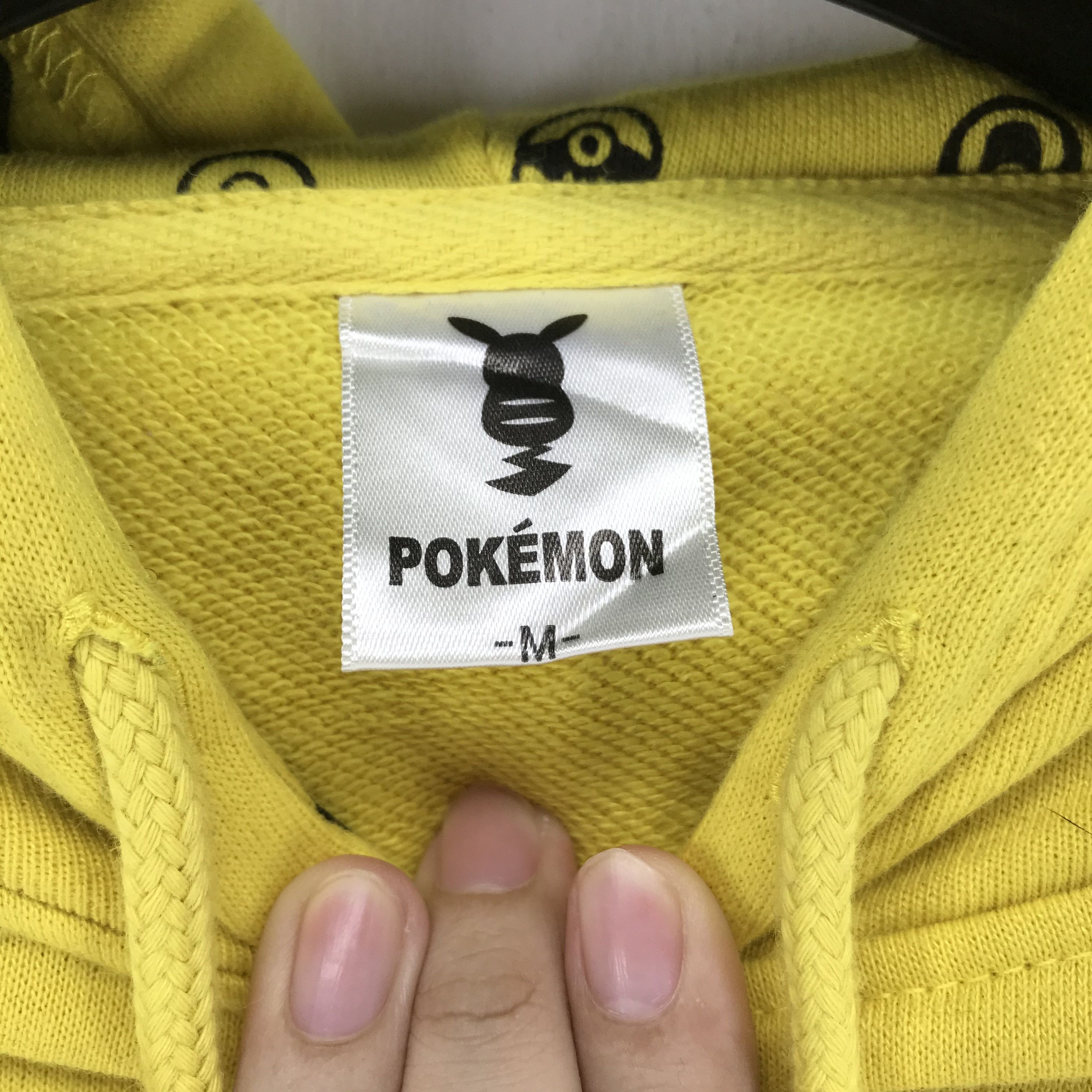 Japanese Brand Pokemon Poke Ball Big Printed Logo Pullover Hoodie #2696-003 Size US M / EU 48-50 / 2 - 6 Thumbnail