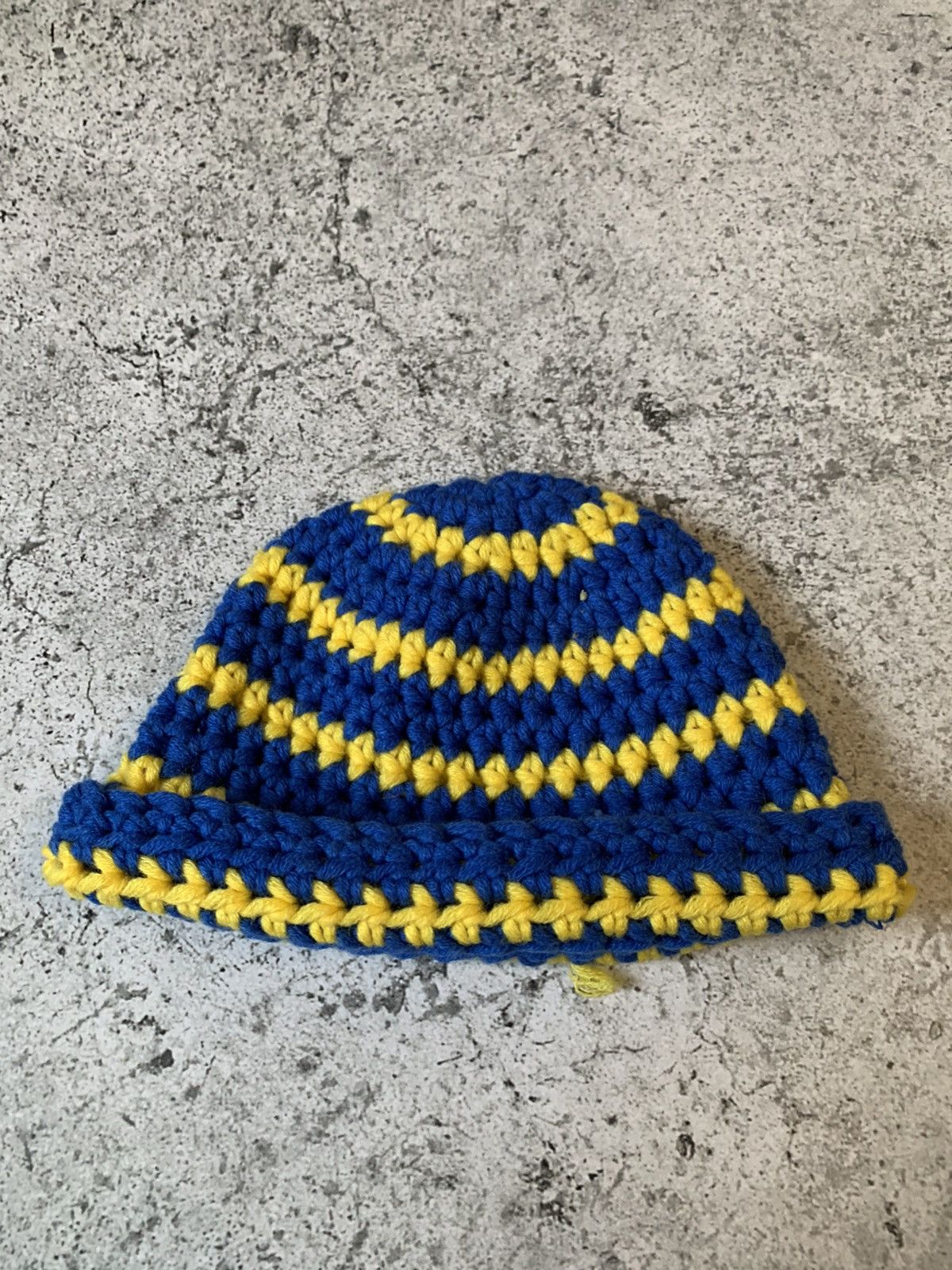 Handmade Blue yellow handmade knit beanie Ukraine Size ONE SIZE - 2 Thumbnail