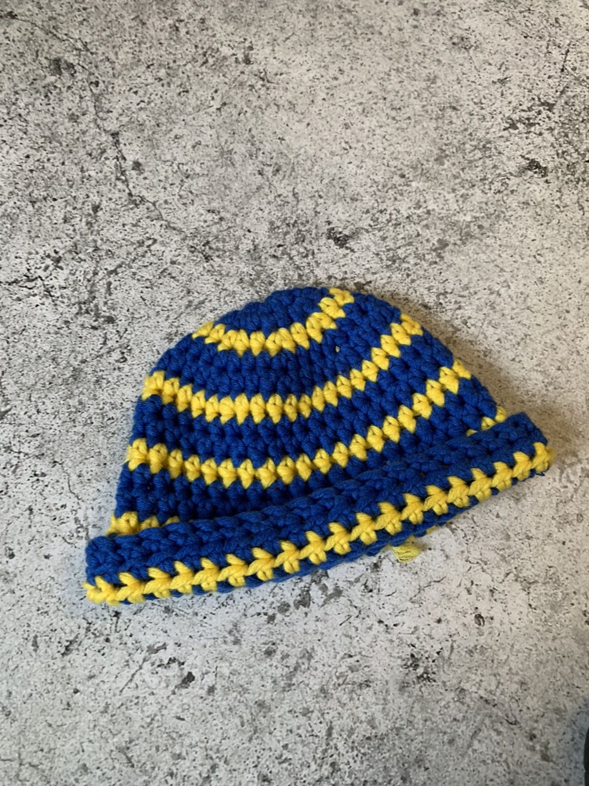 Handmade Blue yellow handmade knit beanie Ukraine Size ONE SIZE - 3 Thumbnail