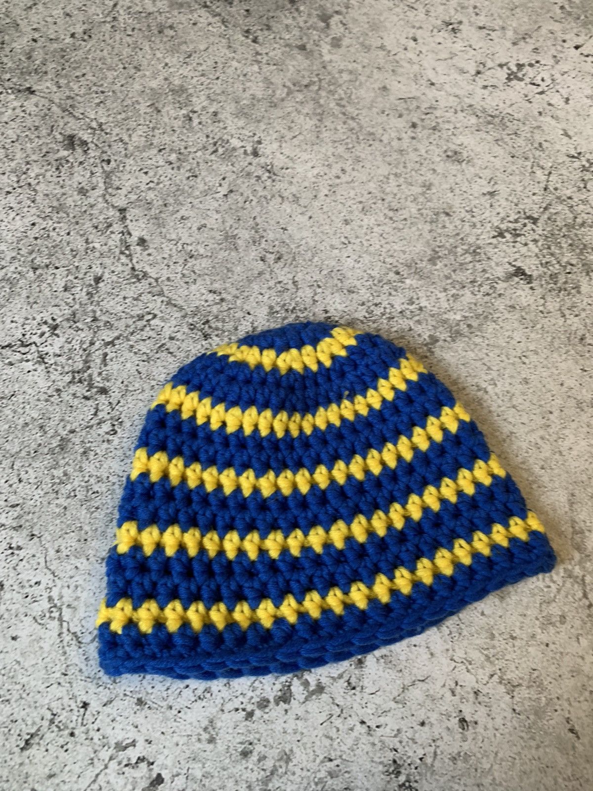 Handmade Blue yellow handmade knit beanie Ukraine Size ONE SIZE - 4 Thumbnail