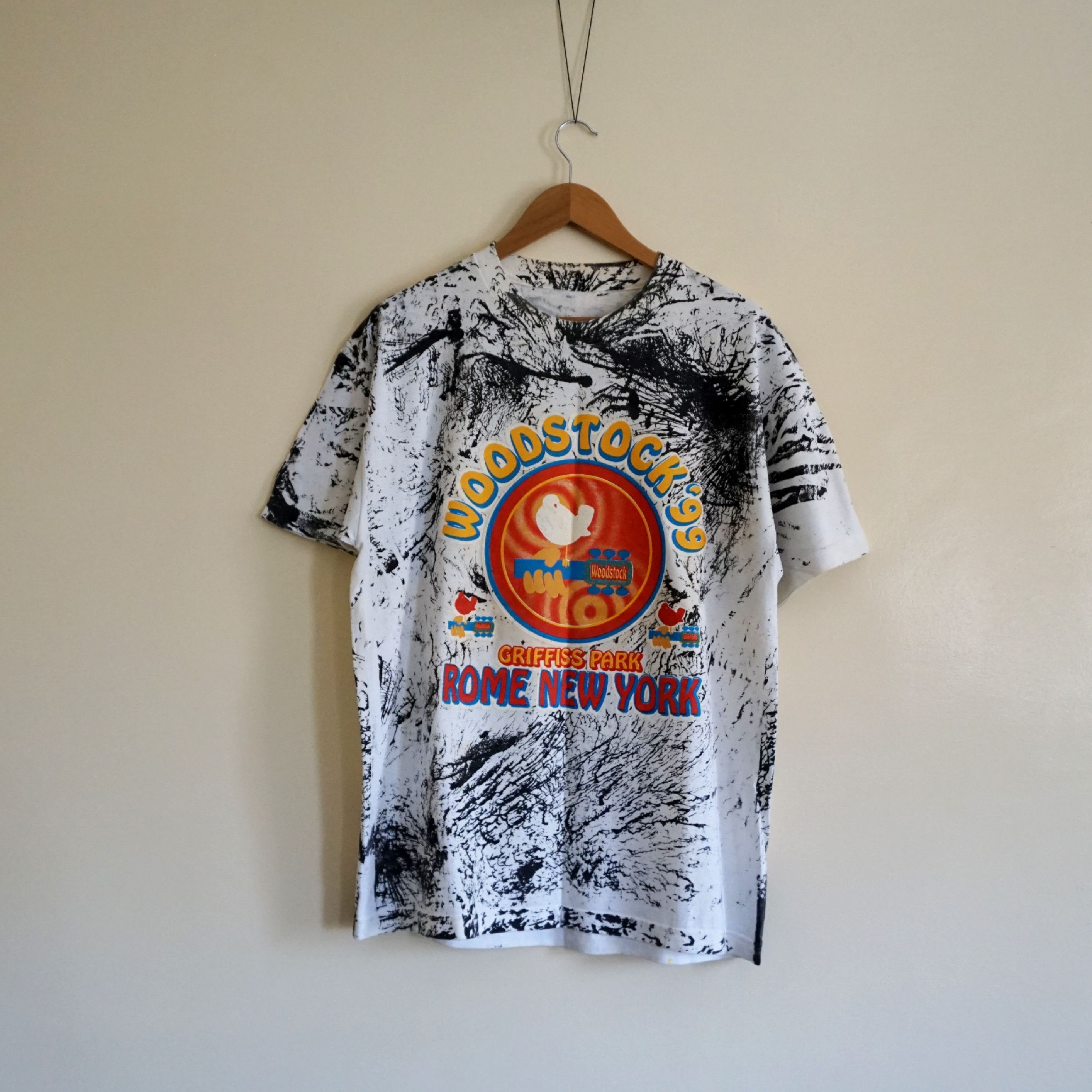 Vintage Tee Vintage woodstock 1999 griffiss park rome new york Size US XL / EU 56 / 4 - 1 Thumbnail