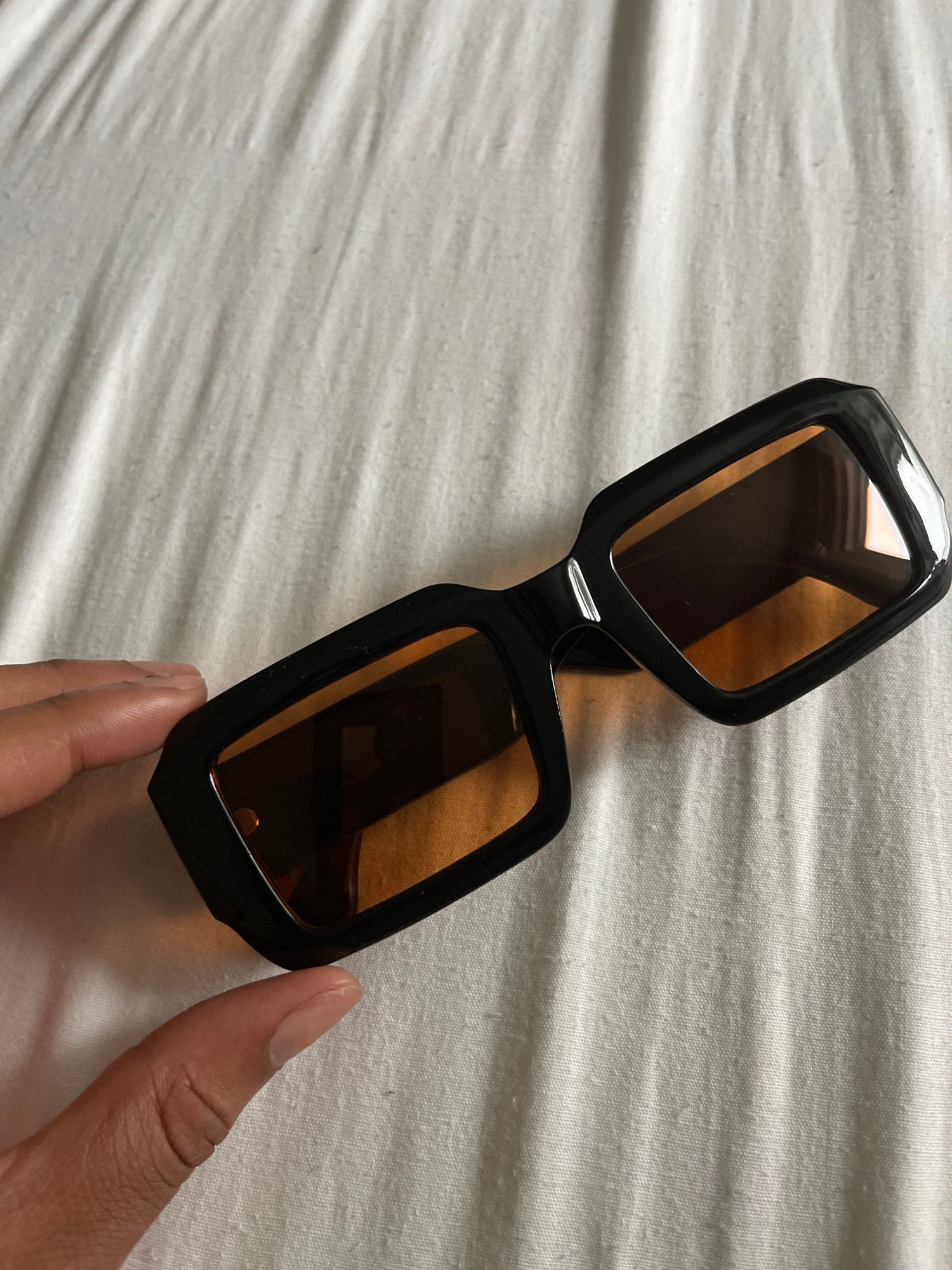Electric Visual Yellow Color Trendy Sunglasess Size ONE SIZE - 3 Thumbnail