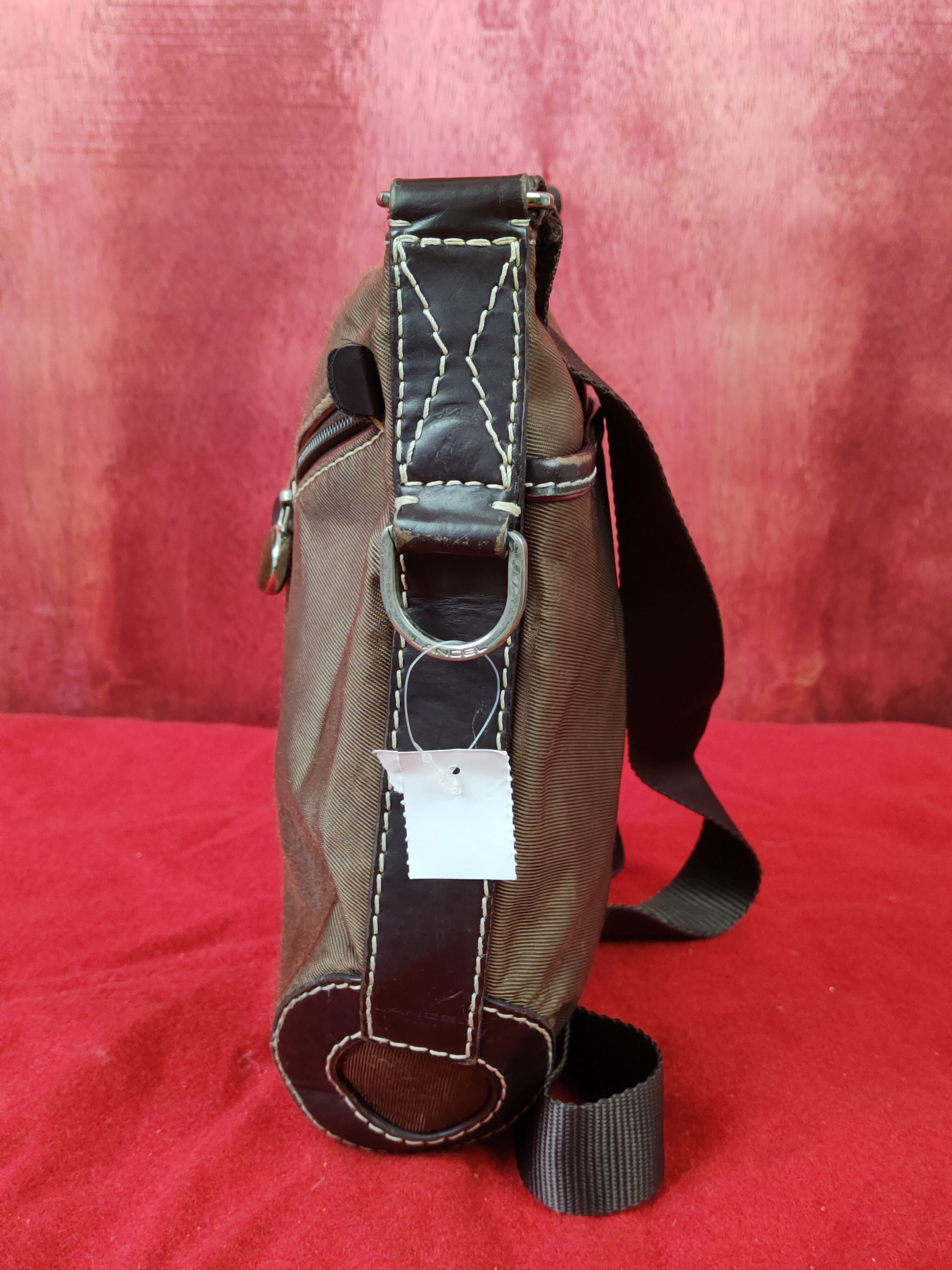 Lancel Lancel Paris Crossbody sling Bag #SB011 Size ONE SIZE - 17 Thumbnail