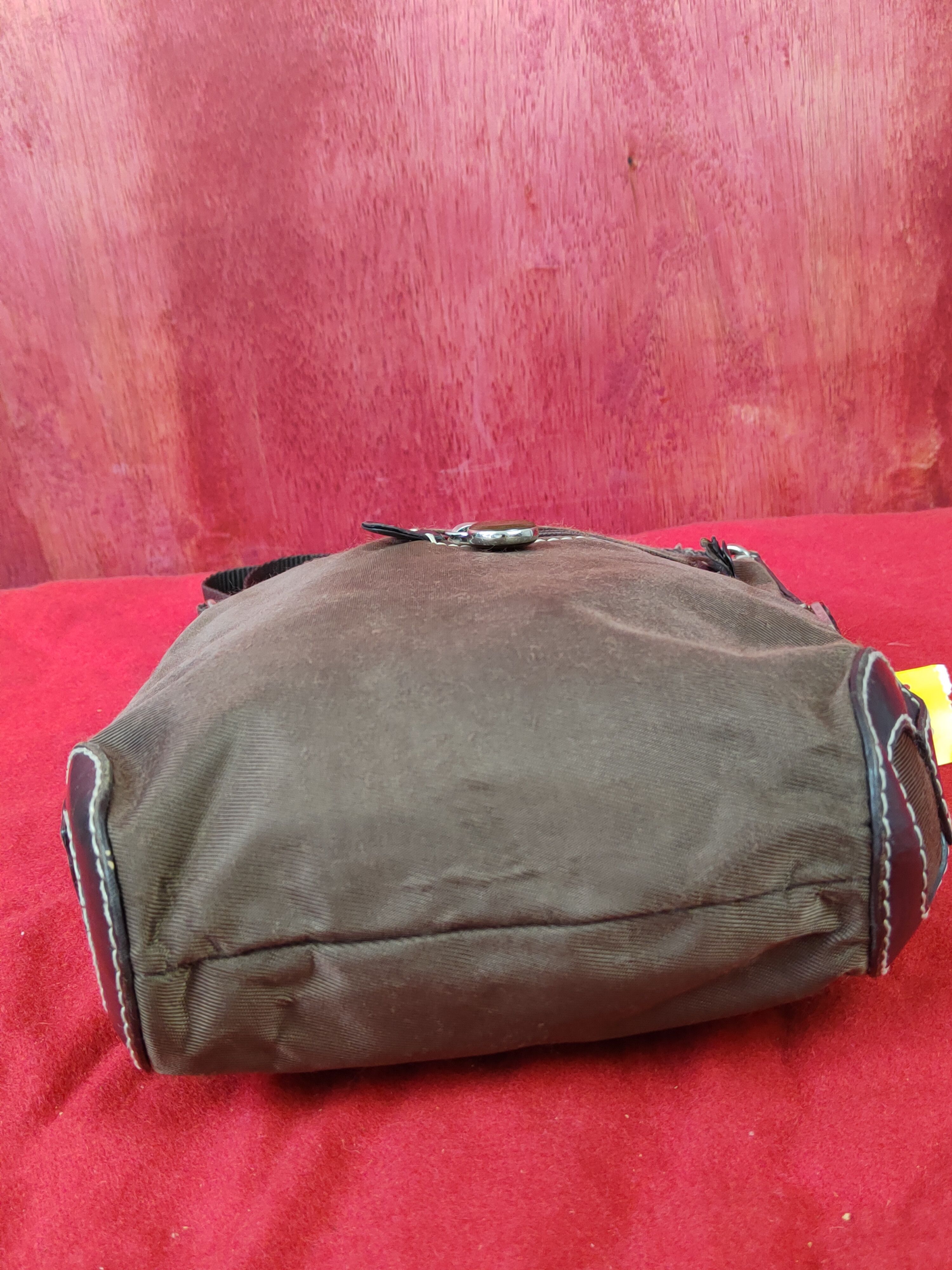 Lancel Lancel Paris Crossbody sling Bag #SB011 Size ONE SIZE - 4 Thumbnail