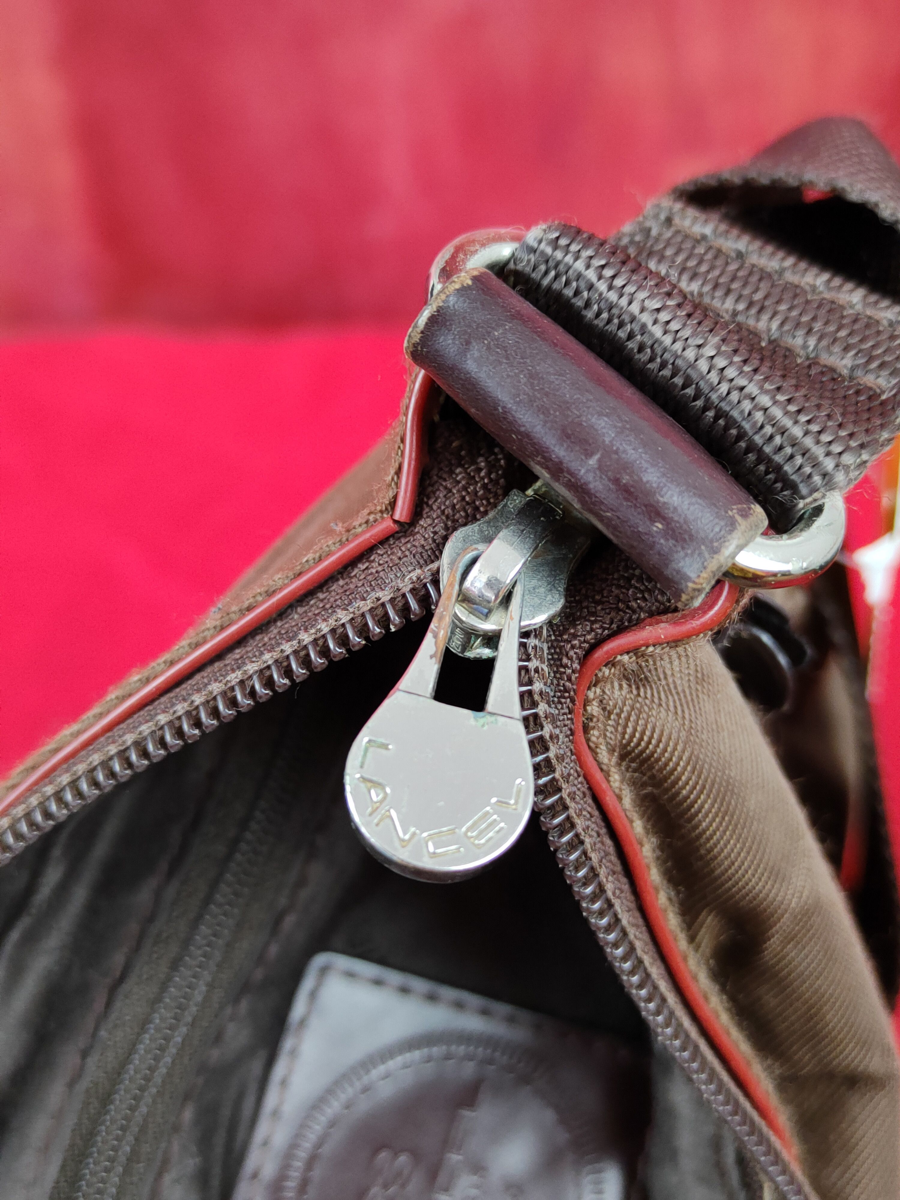 Lancel Lancel Paris Crossbody sling Bag #SB011 Size ONE SIZE - 22 Thumbnail