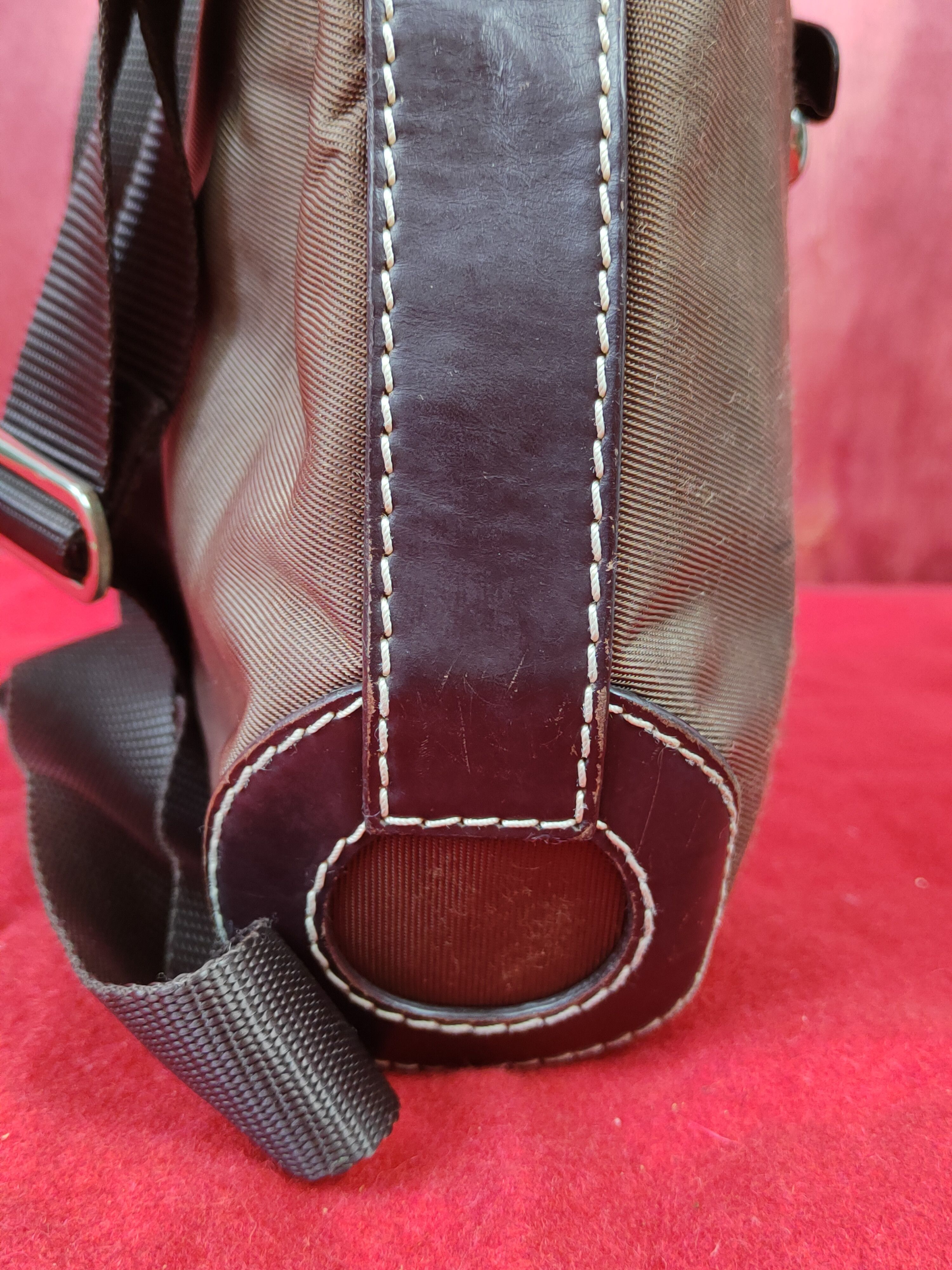 Lancel Lancel Paris Crossbody sling Bag #SB011 Size ONE SIZE - 12 Thumbnail