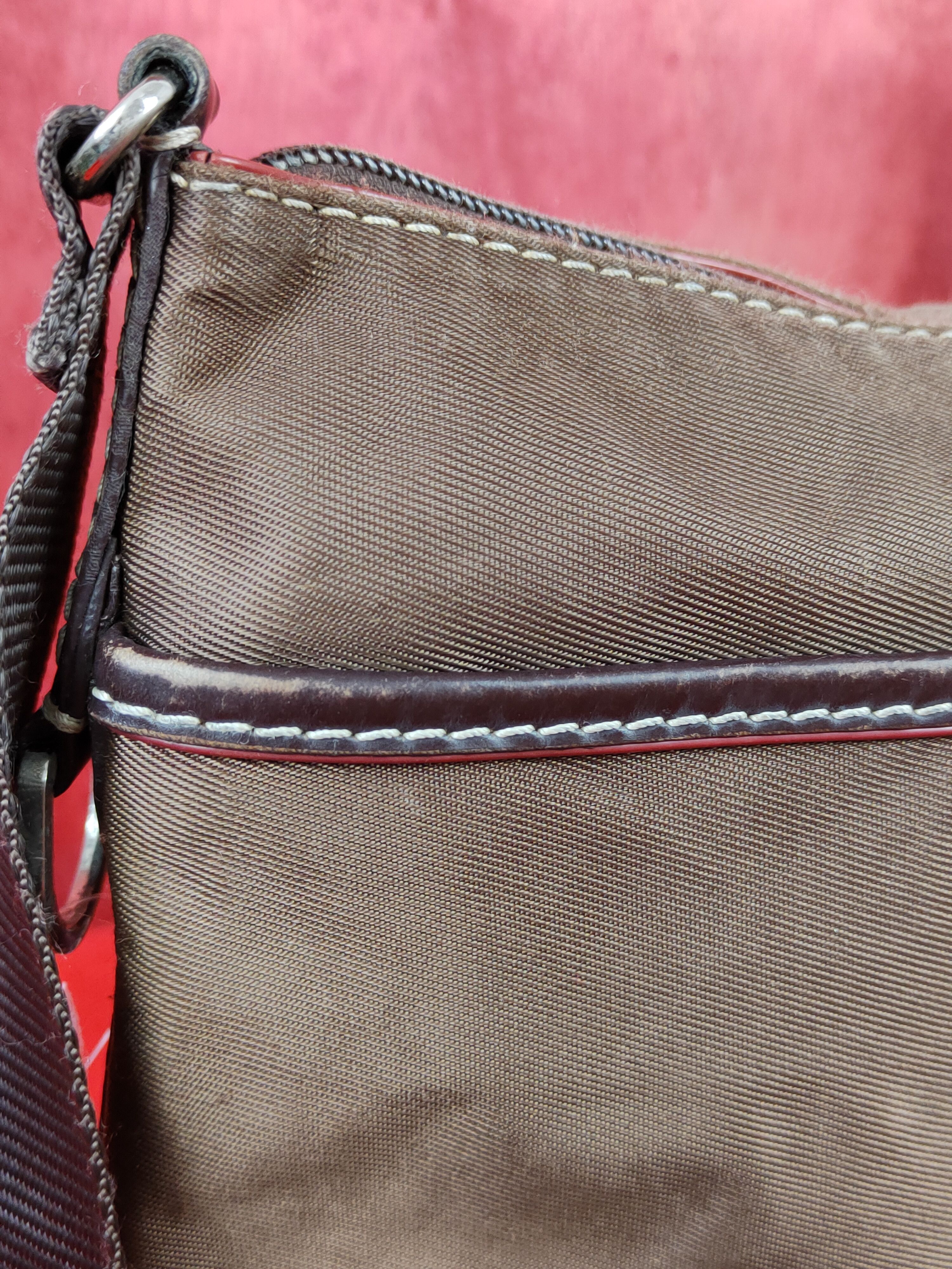 Lancel Lancel Paris Crossbody sling Bag #SB011 Size ONE SIZE - 10 Thumbnail