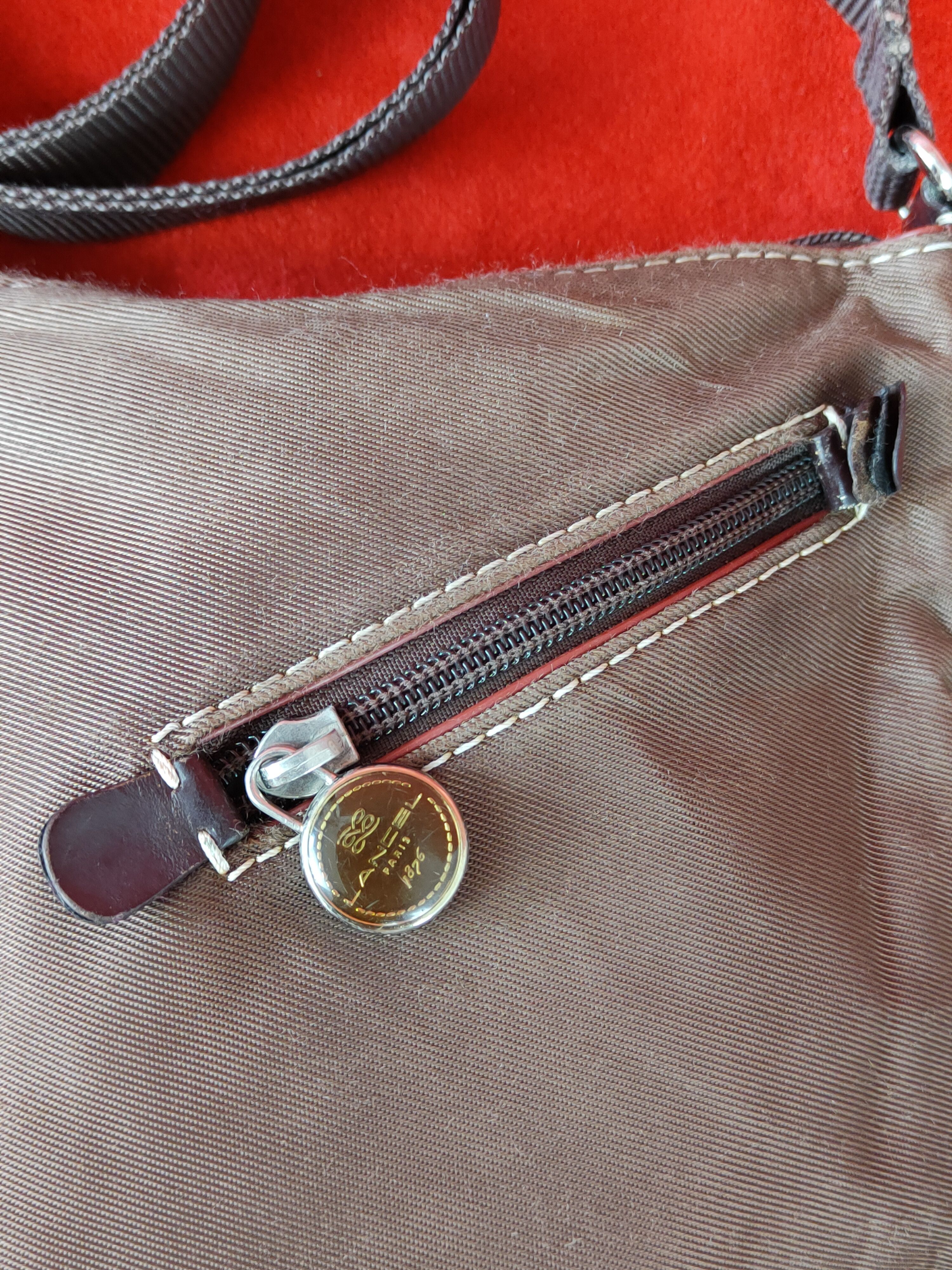 Lancel Lancel Paris Crossbody sling Bag #SB011 Size ONE SIZE - 5 Thumbnail