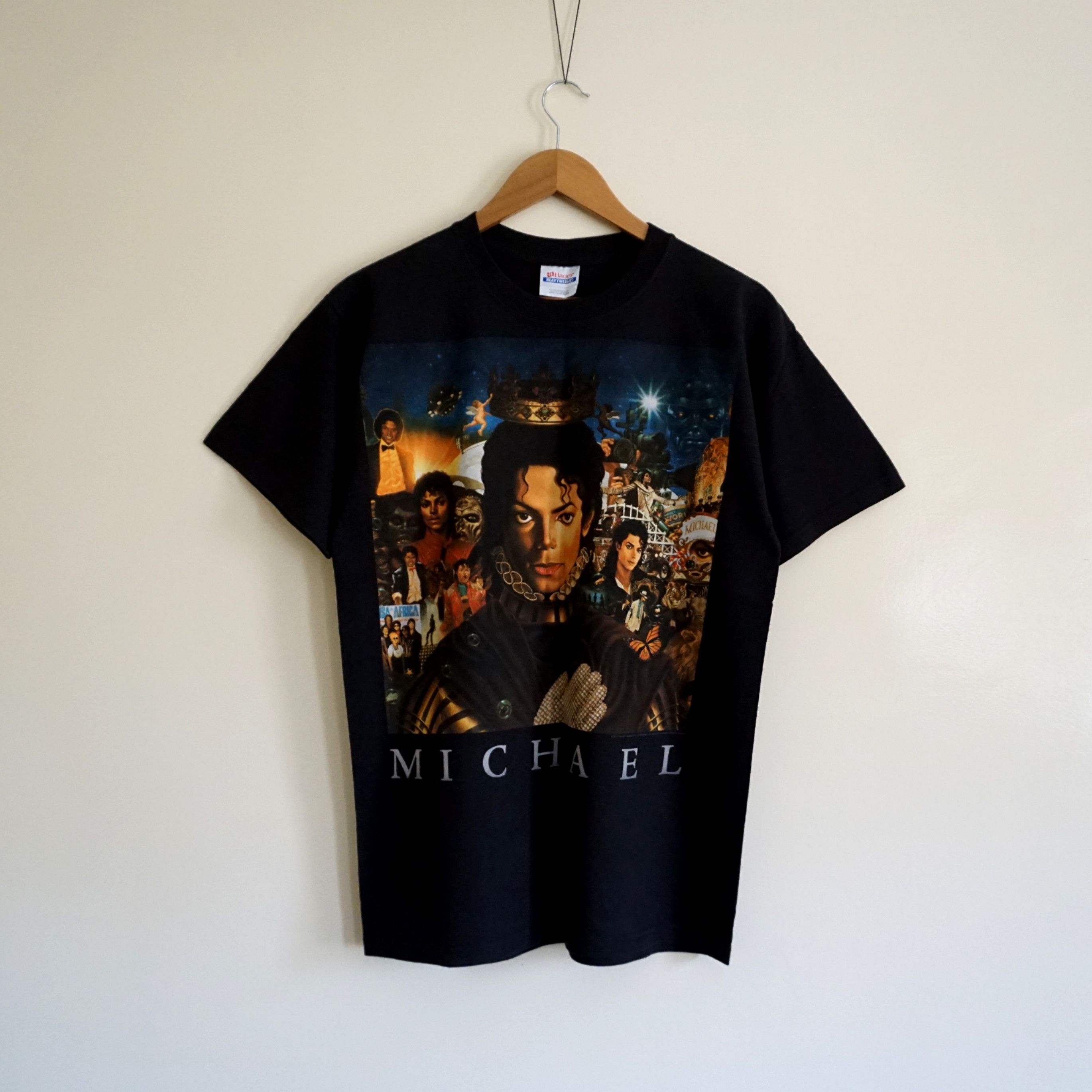 image of Tee Very Michael Jackson Official Hanes in Black, Men's (Size Medium)
