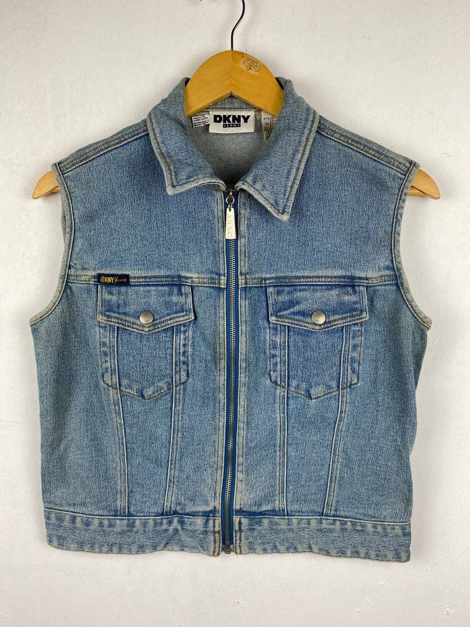 image of Dkny Denim Jacket Sleeveless Nice Design, Men's (Size Medium)