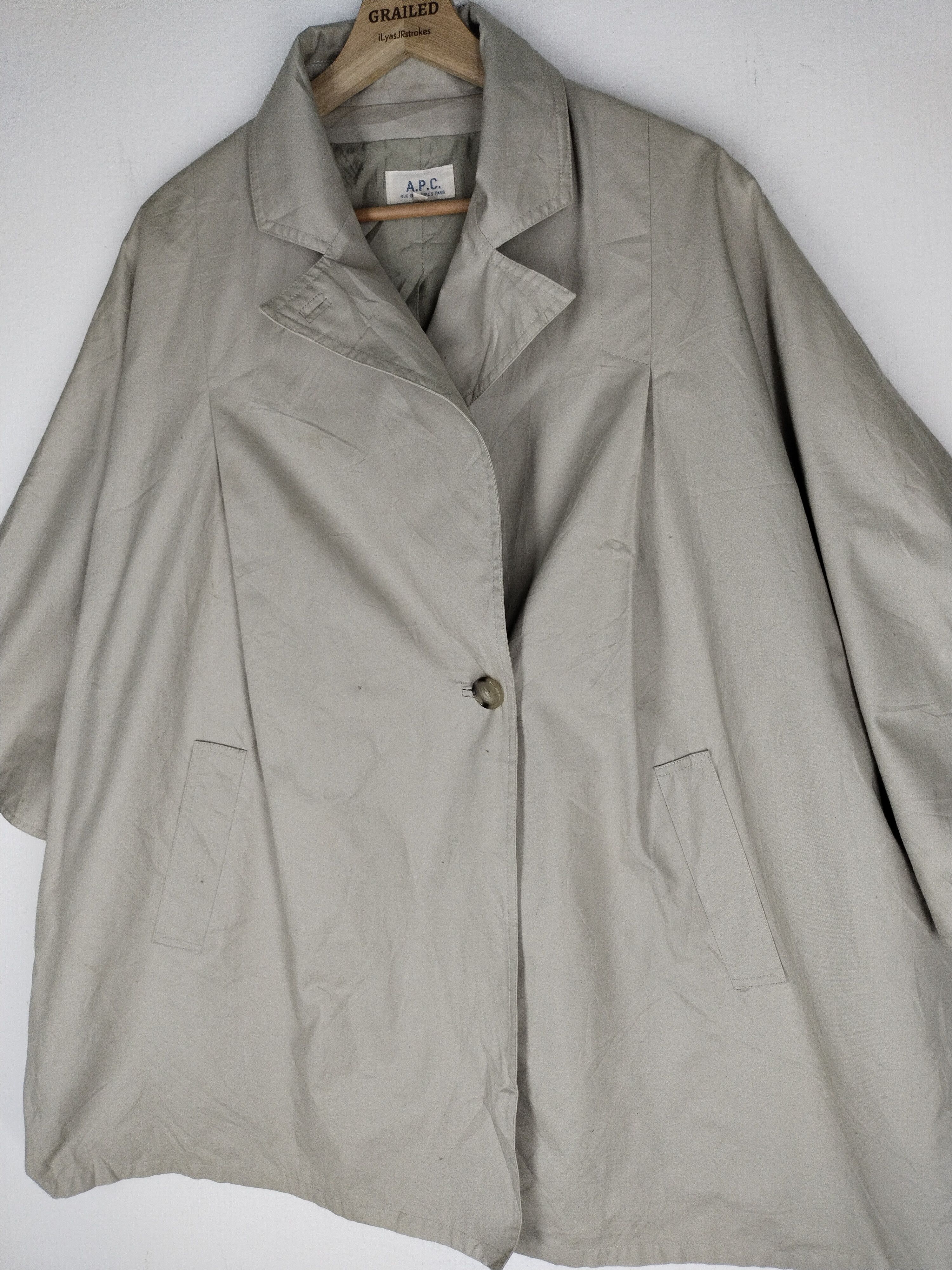 A.P.C. × If Six Was Nine × Japanese Brand 🔥APC REU DE FLEURUS PARIS BEIGE PONCHO COAT Size US S / EU 44-46 / 1 - 6 Thumbnail
