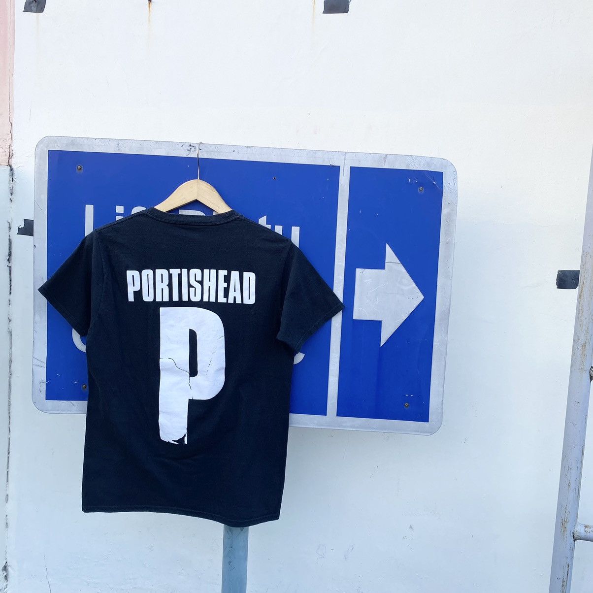Band Tees Portishead Band T-shirt Size US M / EU 48-50 / 2 - 5 Thumbnail