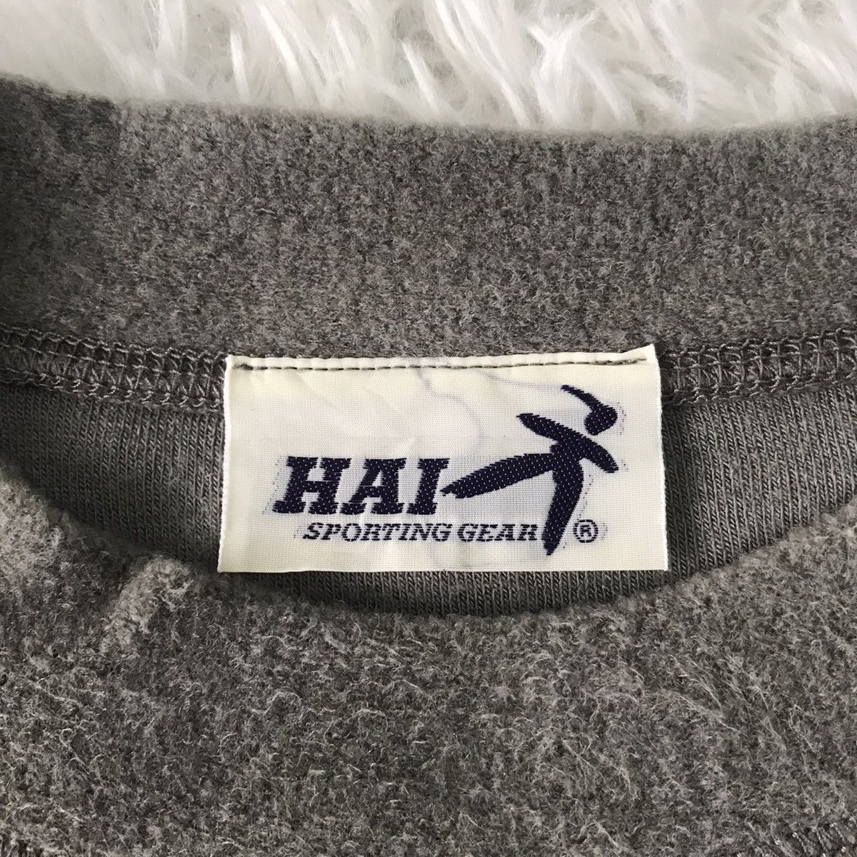 Hai Sporting Gear Hai Sporting Gear by Issey Miyake Crop Style Jumper/Sweater Size US M / EU 48-50 / 2 - 16 Thumbnail