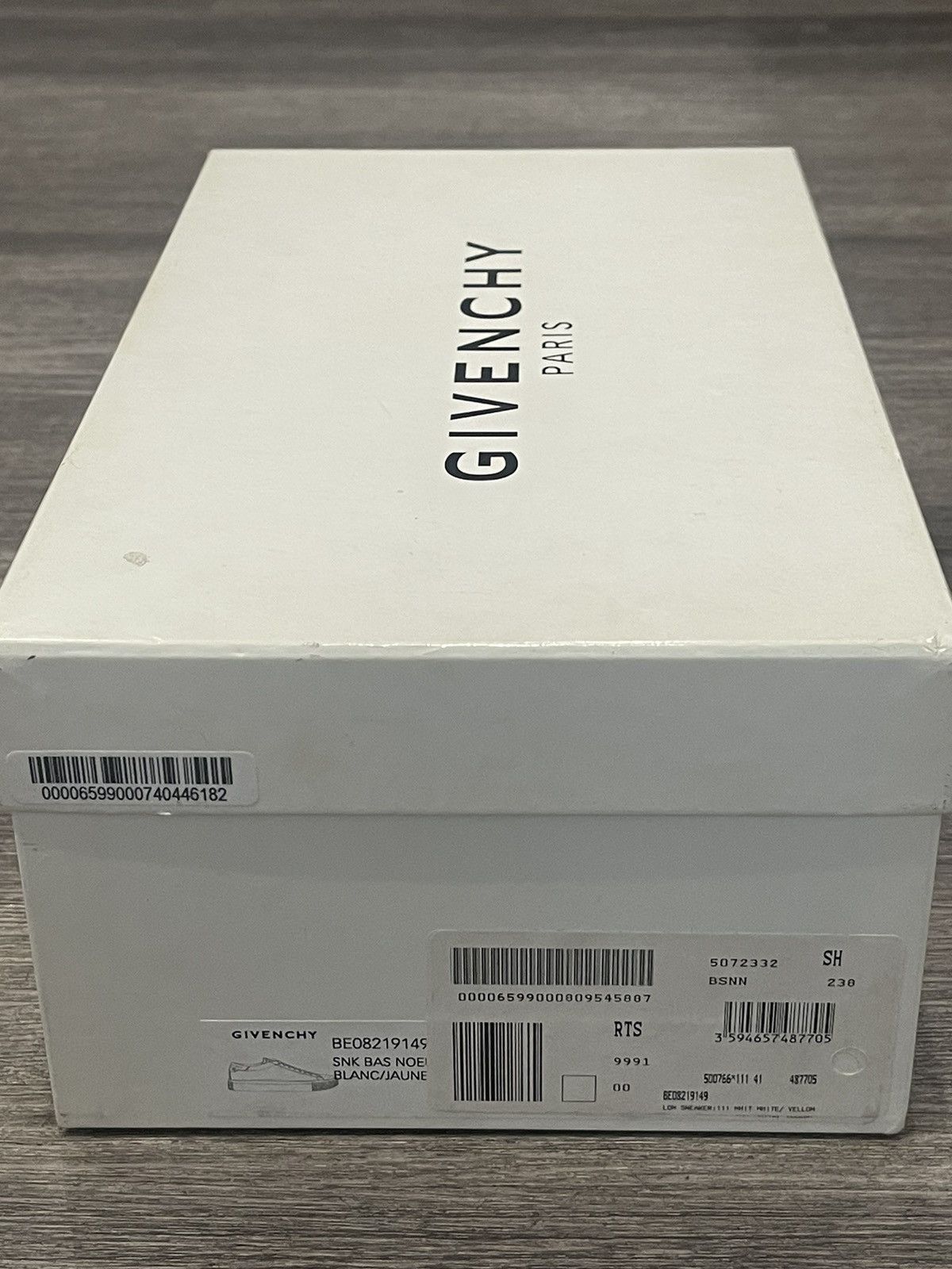 Givenchy Givenchy Urban Knots Neon Yellow Sz. 41 Size US 8 / EU 41 - 9 Thumbnail