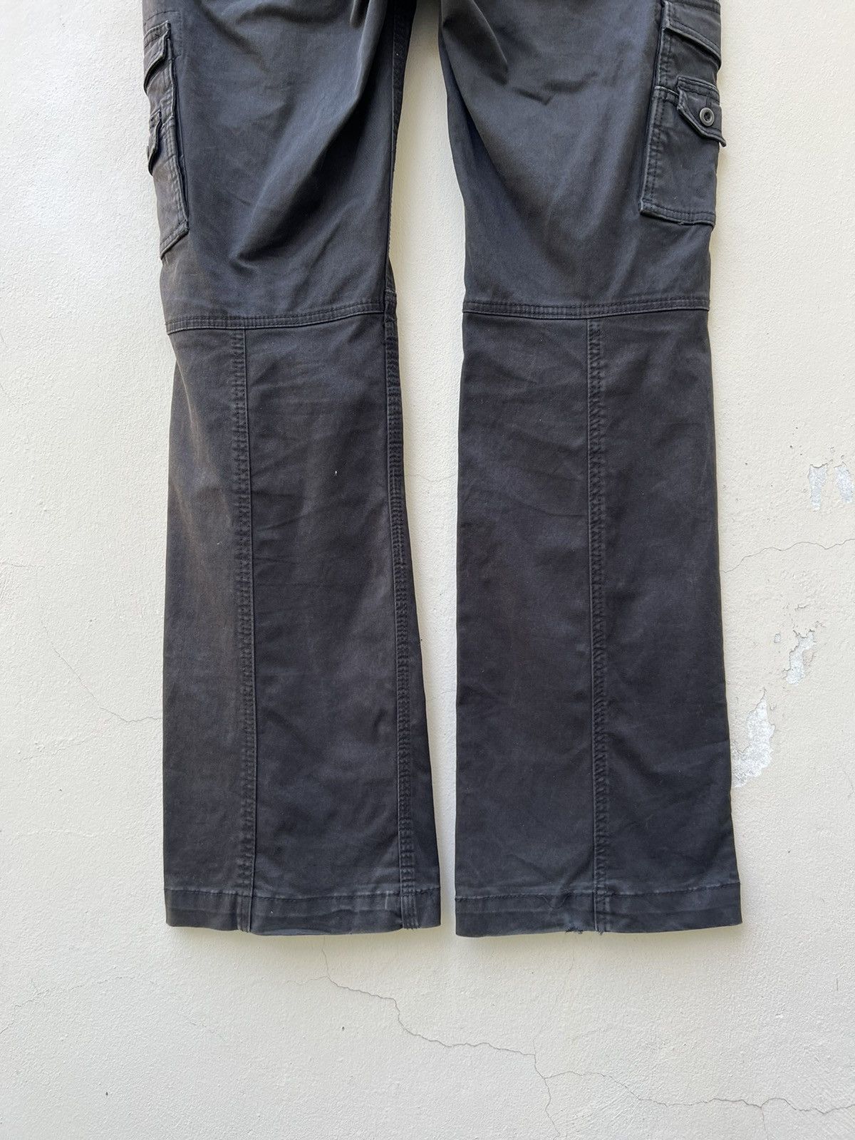 Nicole Club Nicole Japan Sun Faded Black Tactical Cargo Flare Trouser Size US 34 / EU 50 - 12 Thumbnail
