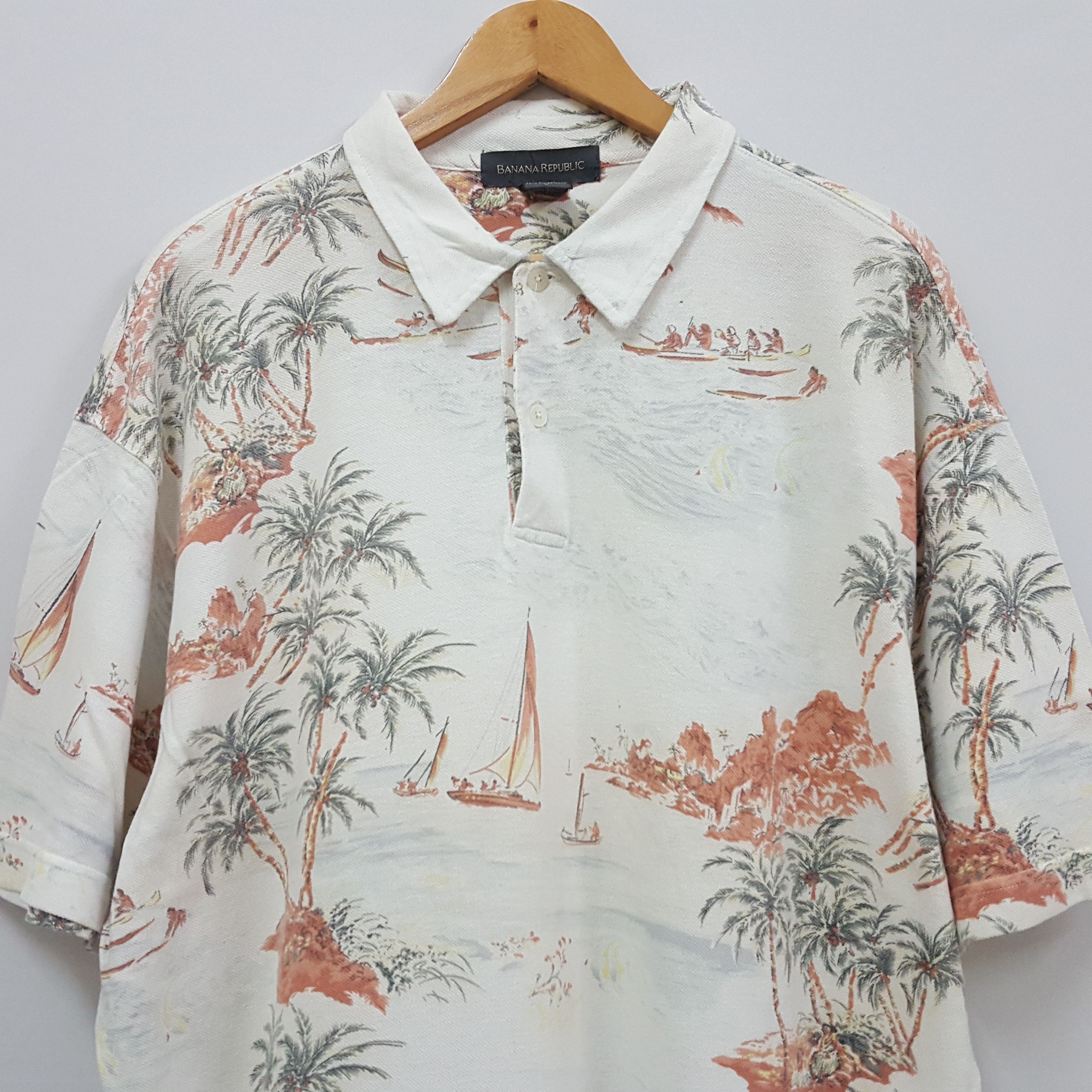 Banana Republic × Japanese Brand × Vintage Vintage BANANA REPUBLICT hawaii naitica design shirt Size US L / EU 52-54 / 3 - 2 Thumbnail