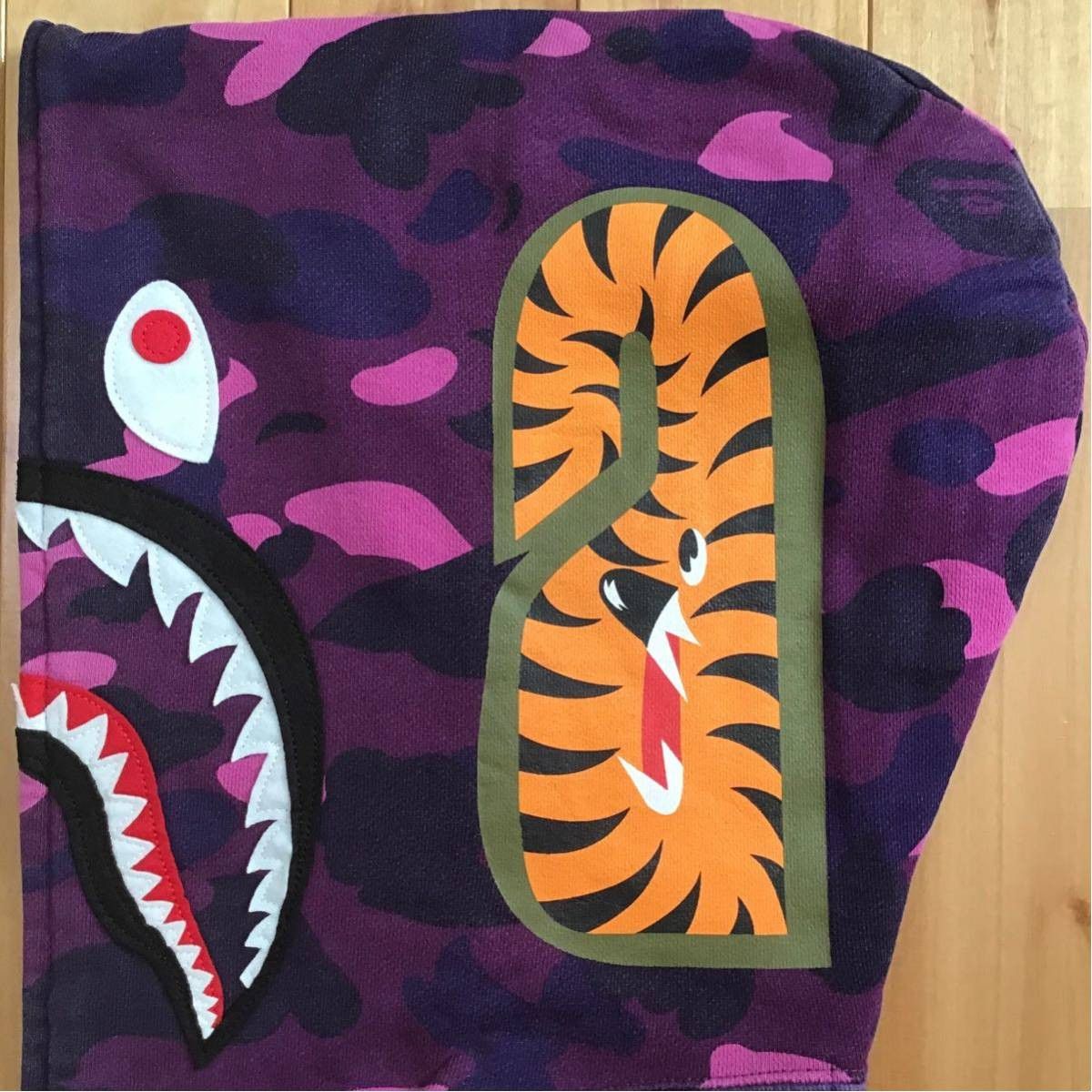 Bape 2007 Purple camo x Purple Shark full zip hoodie BAPE ape Size US M / EU 48-50 / 2 - 4 Thumbnail