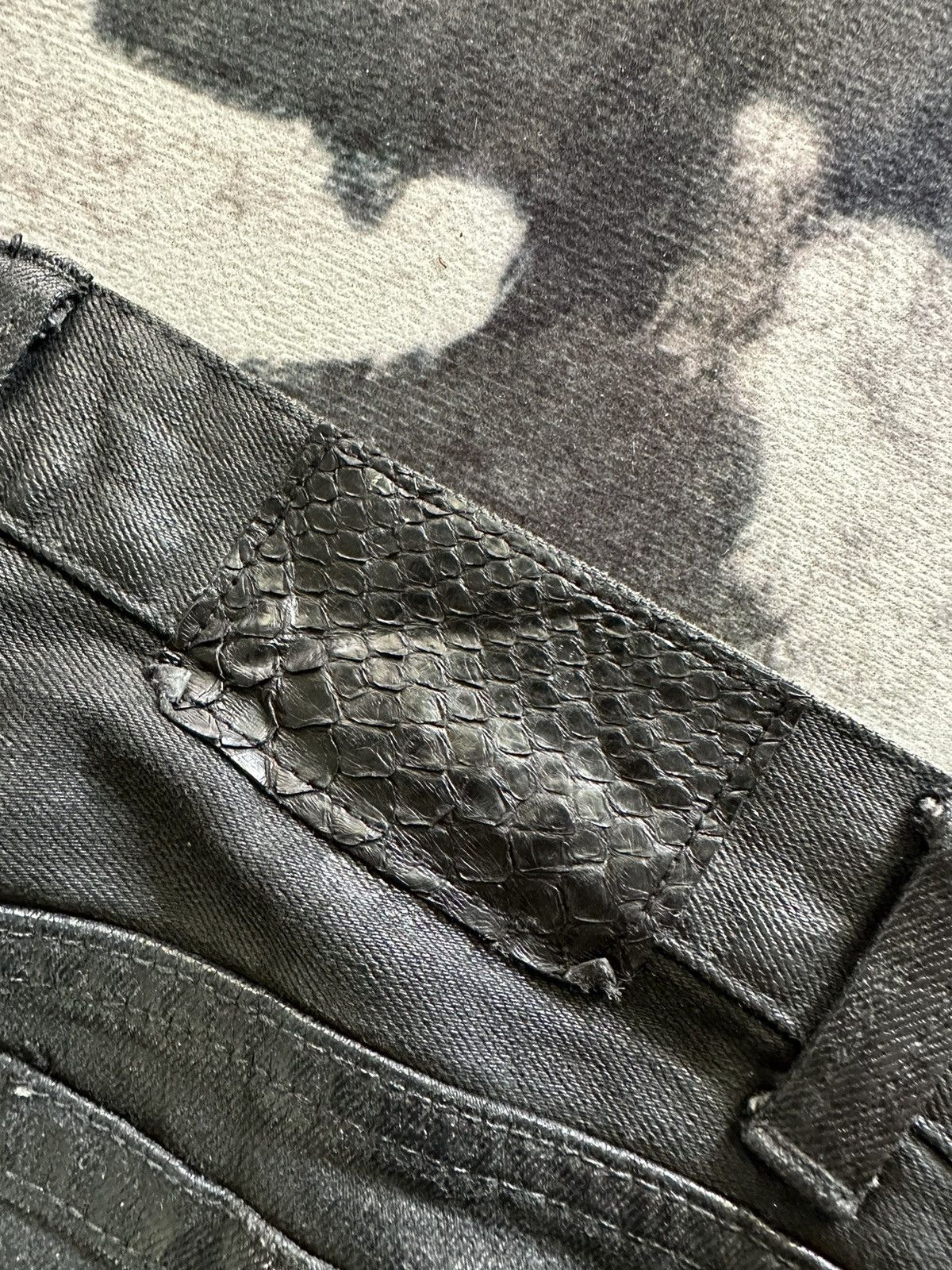 5351 POUR LES HOMMES SS2014 Pour Les Hommes waxed denim Size US 32 / EU 48 - 12 Thumbnail