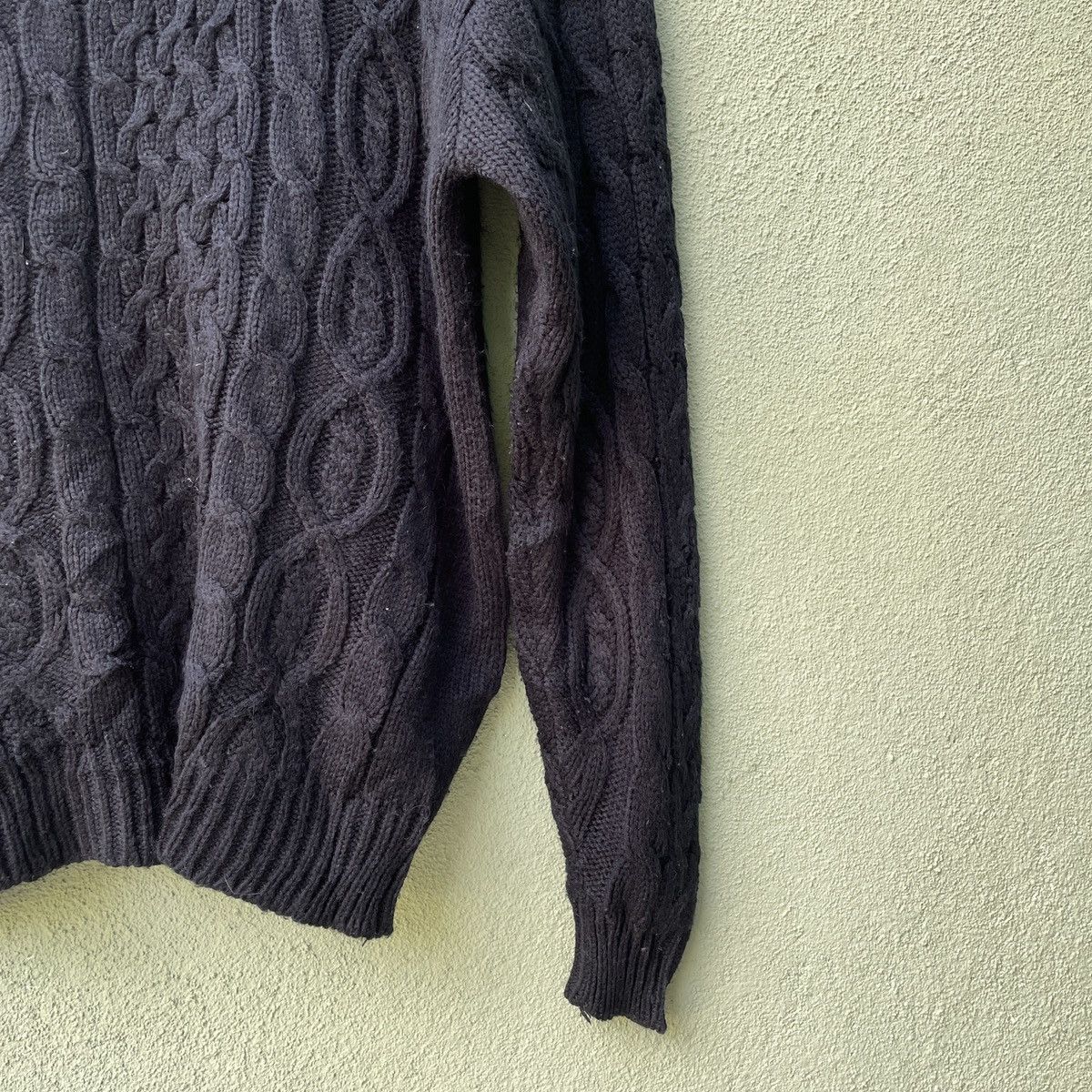 Aran Isles Knitwear Vintage Old England Basic Black Knitwear Jumper Size US M / EU 48-50 / 2 - 9 Thumbnail